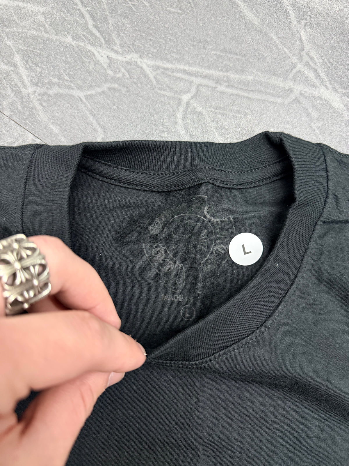 Chrome Hearts Miami Exclusive Horseshoe Logo Pocket T-shirt Black