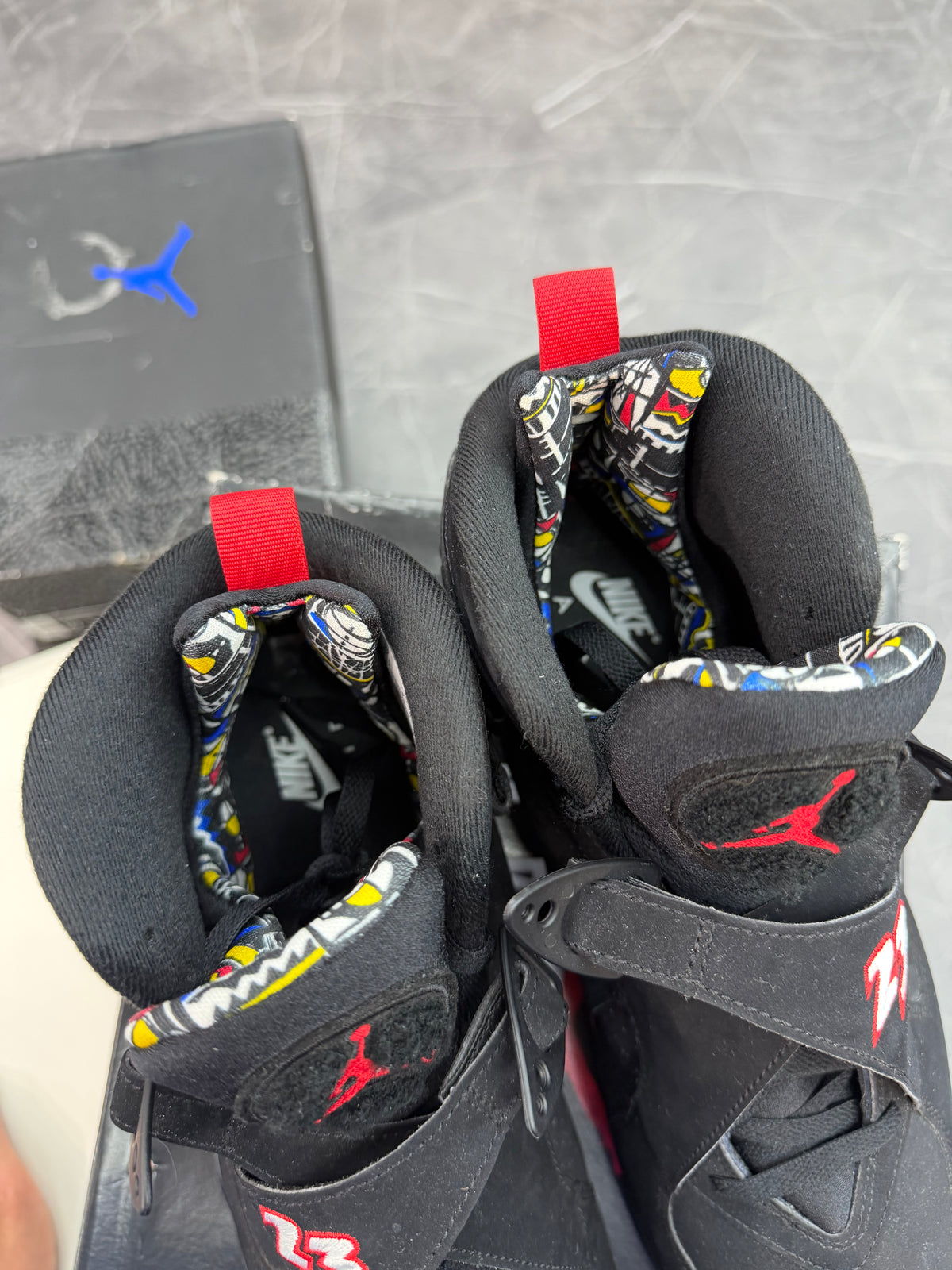 Jordan 8 Retro Playoffs (2023)
