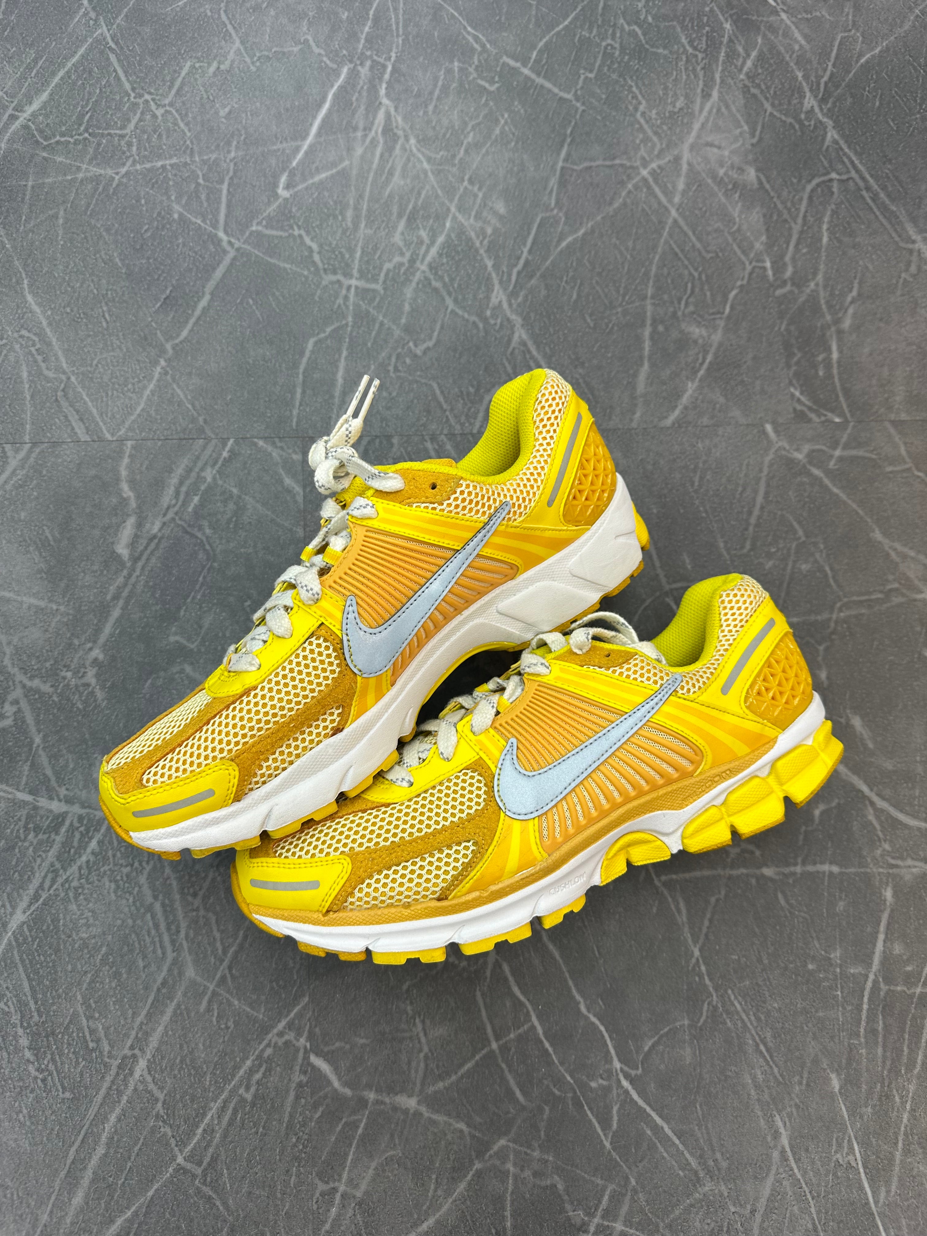 Nike Vomero 5 Yellow Ochre