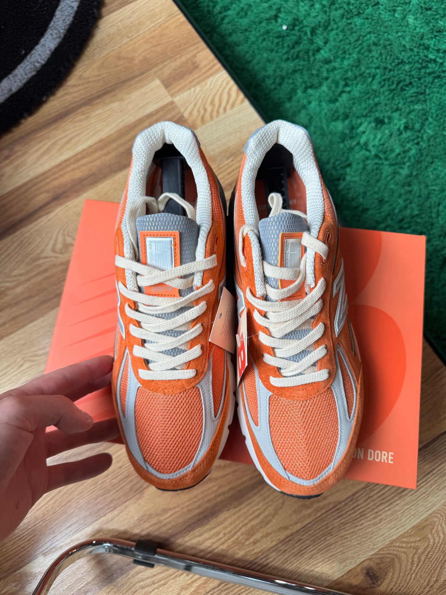 New Balance 990v4 “MiUSA Aime Leon Dore Red Clay”