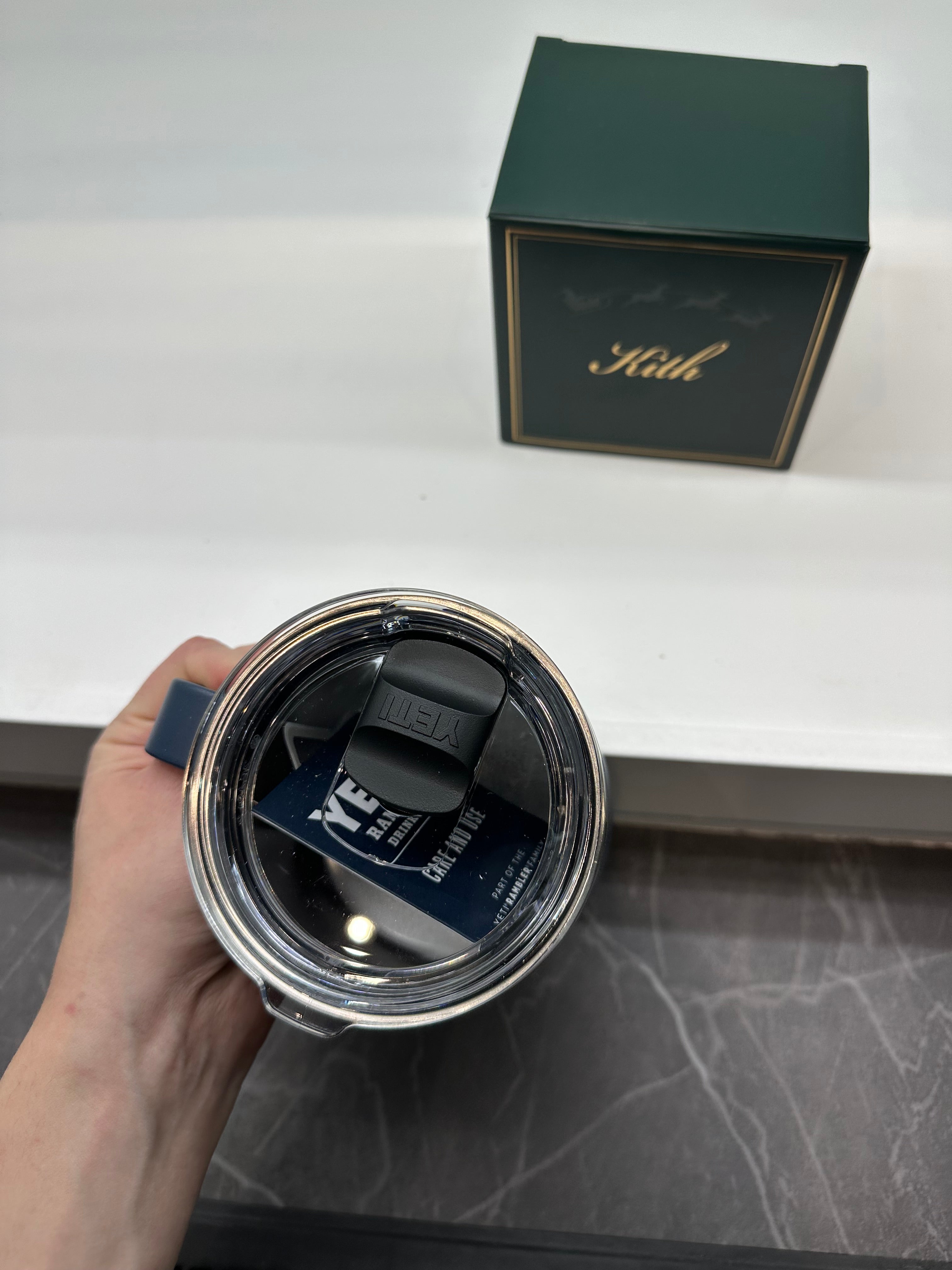 KITH Kithmas x YETI Mug “Blue”