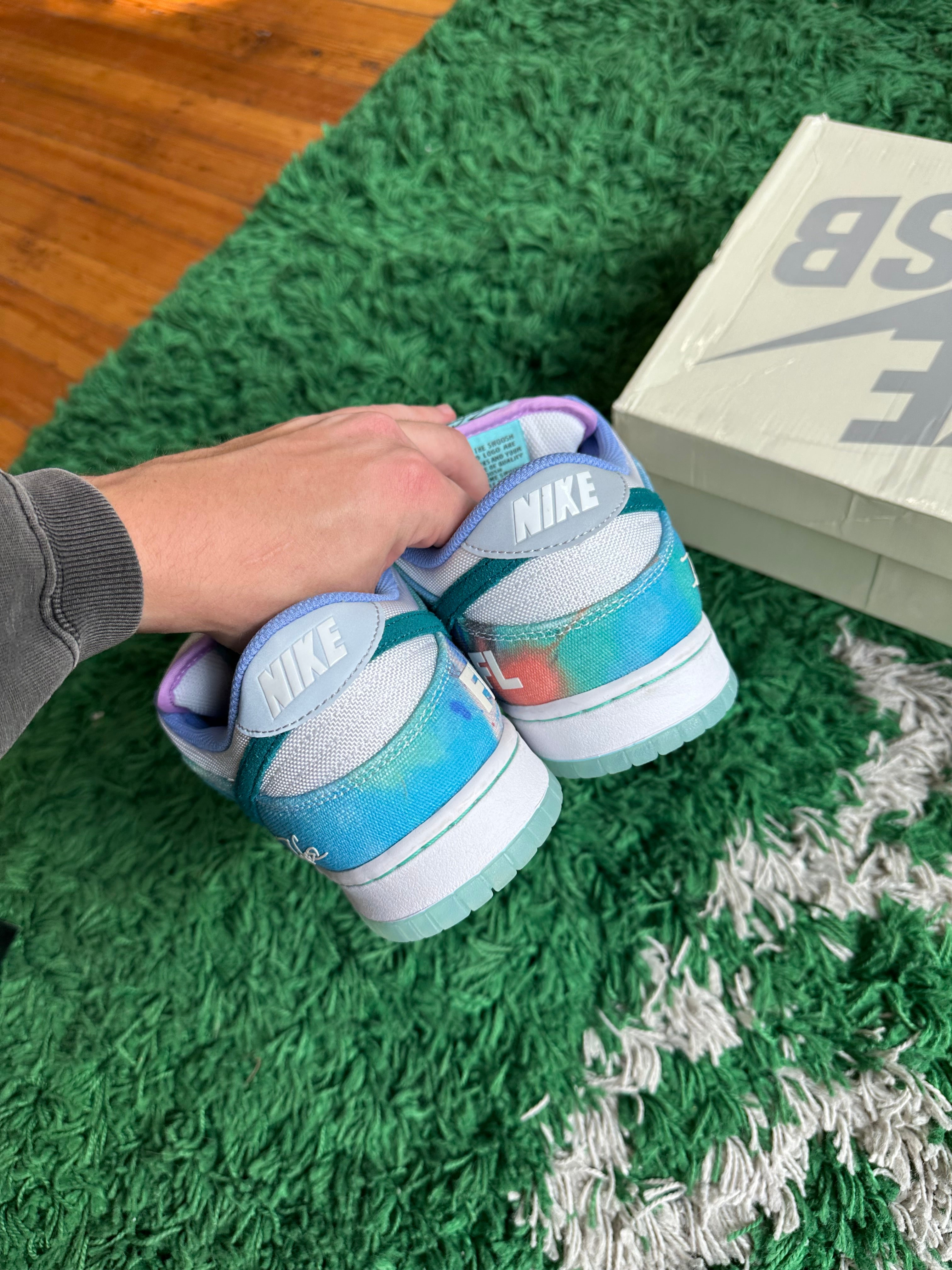 Nike SB Dunk Low “Futura Laboratories Bleached Aqua”