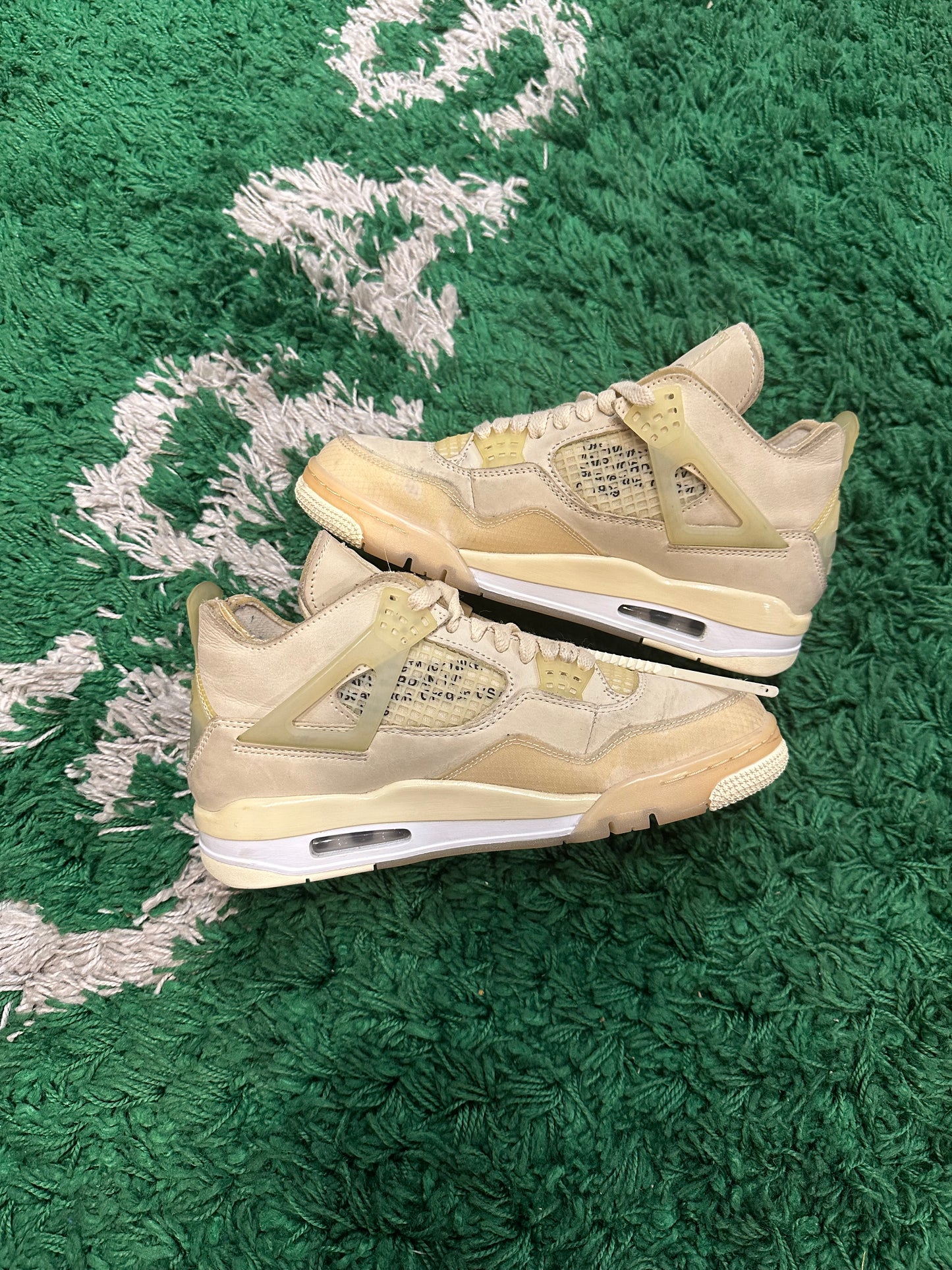 Jordan 4 Off White “Sail”