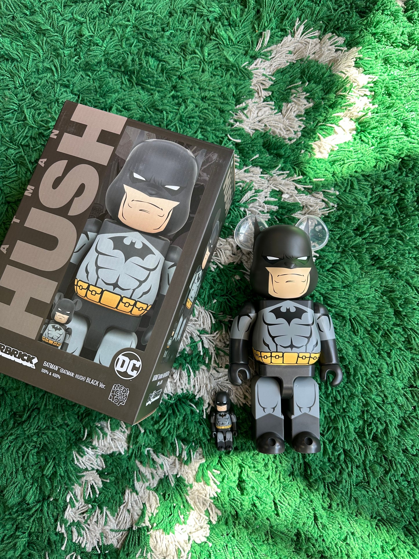 BearBrick 400% & 100% “Batman”