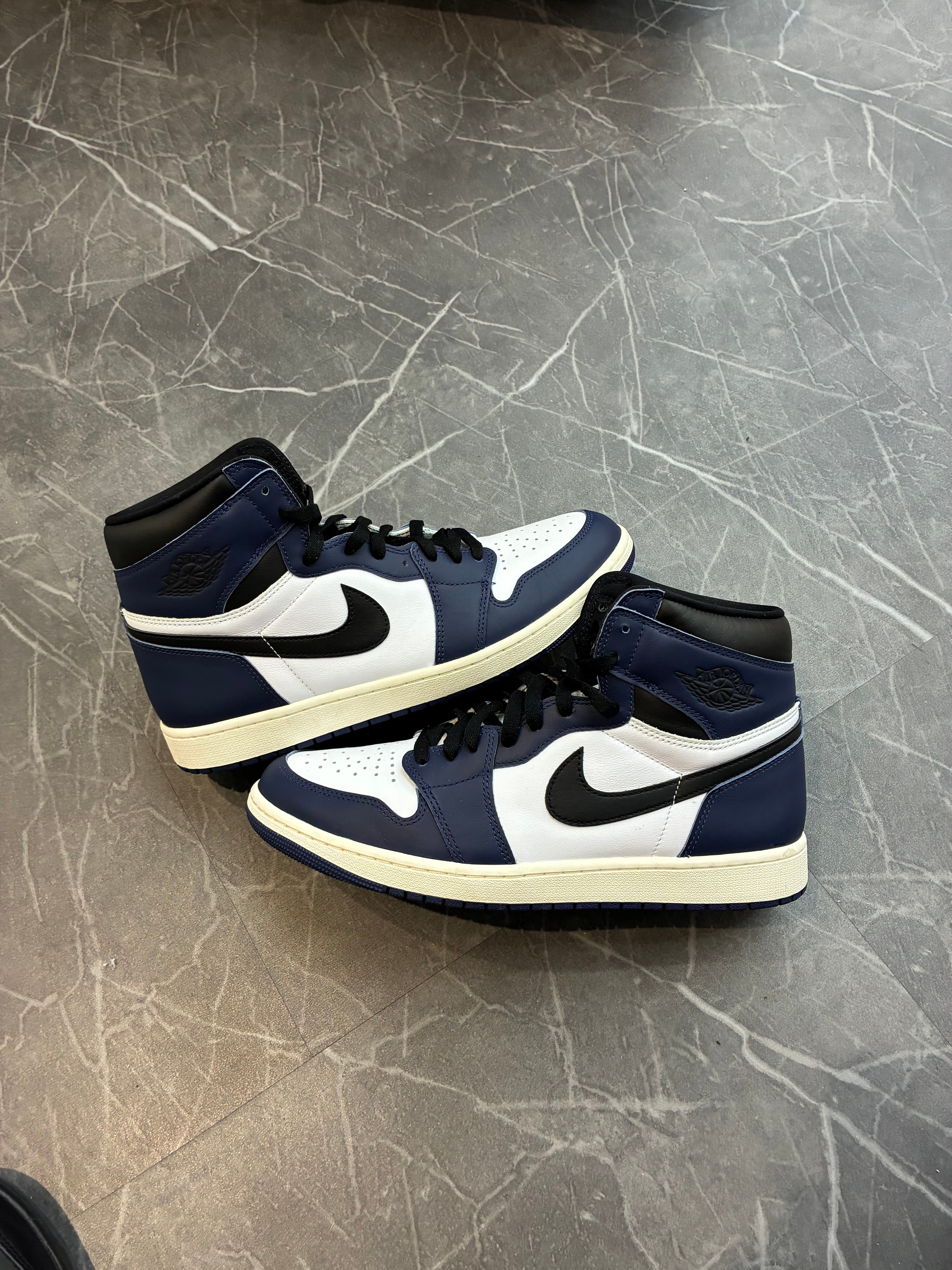 Jordan 1 High “Midnight Navy”
