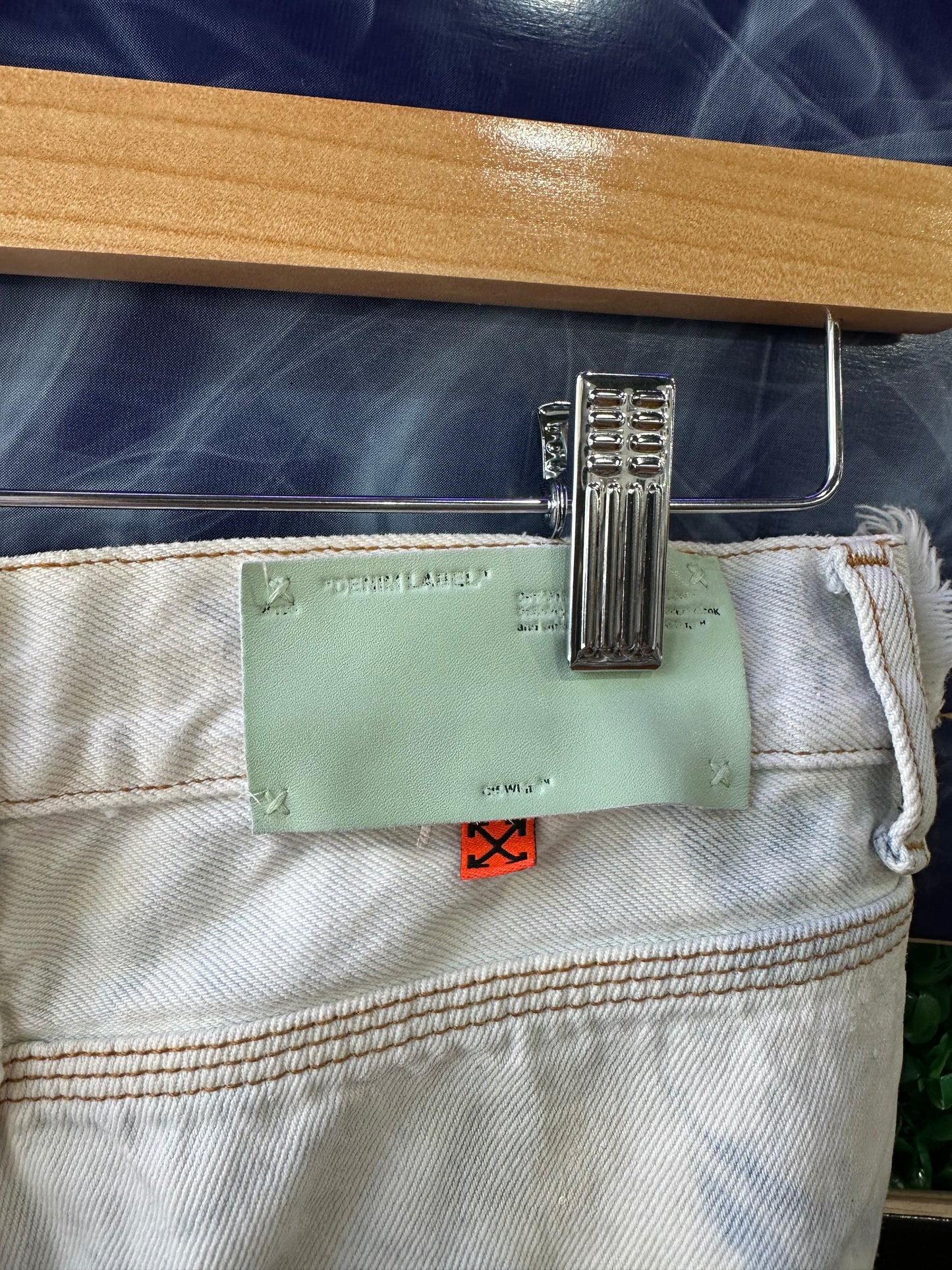 Off-White Bleached Reconstructed Carpenter Jeans (30)