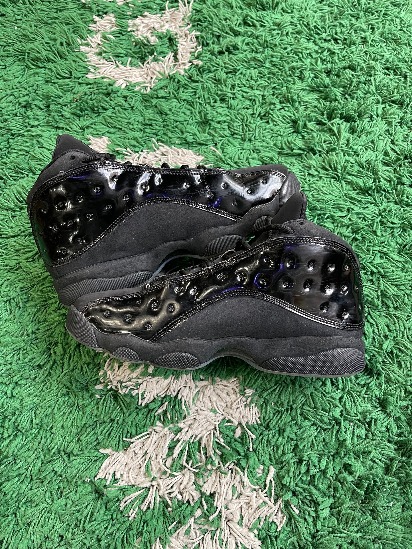 Jordan 13 “Cap and Gown”