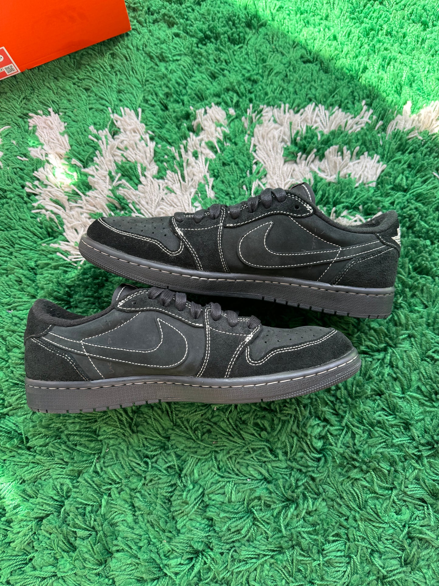 Jordan 1 Low x Travis Scott “Phantom”