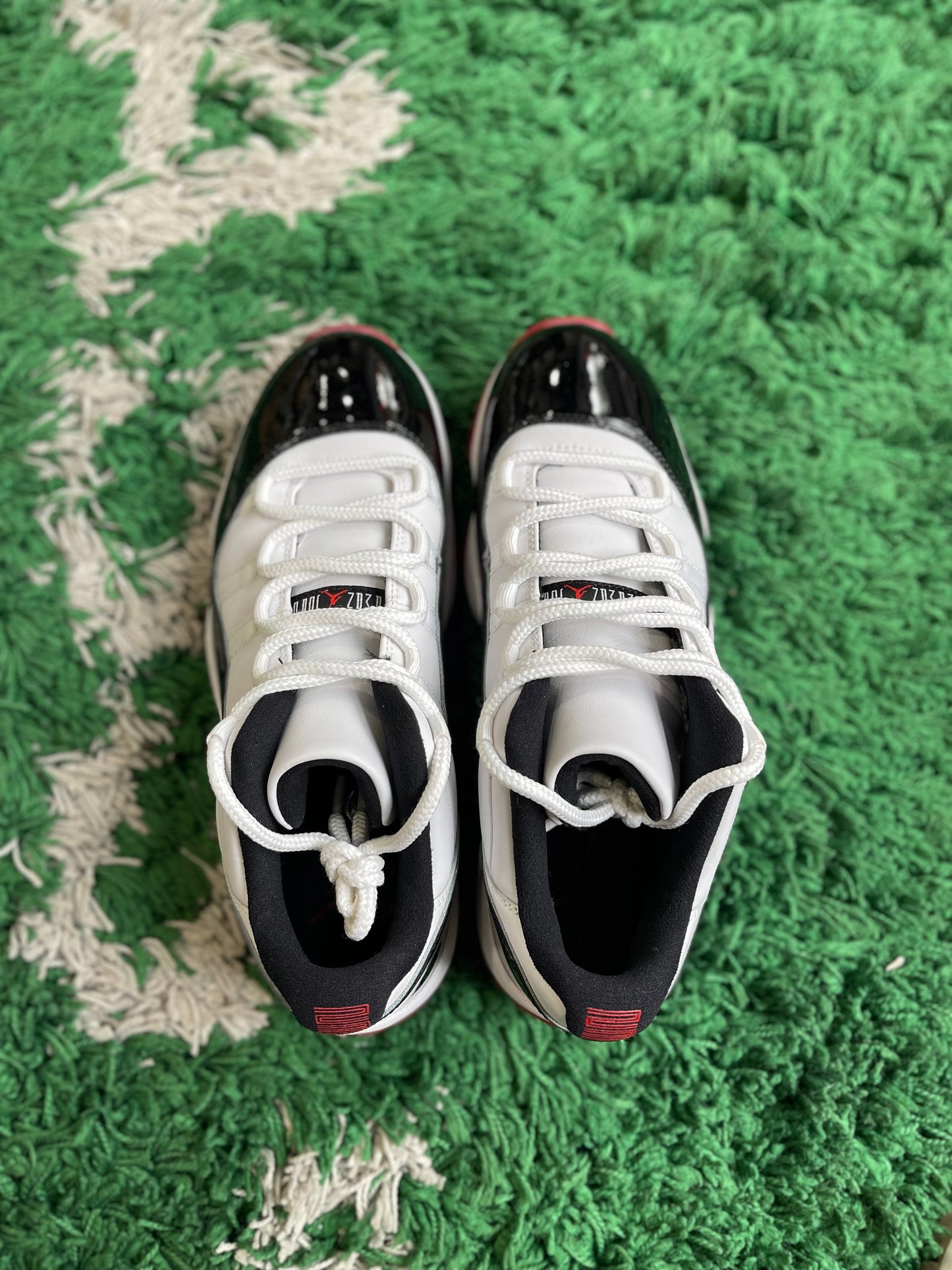 Jordan 11 Low “Concord Bred”