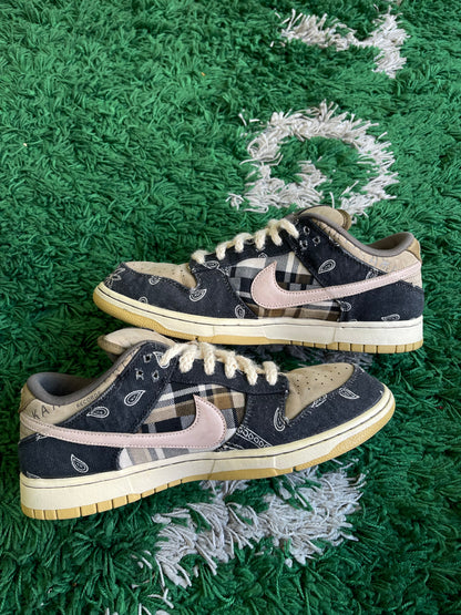 Nike Dunk Low SB x Travis Scott