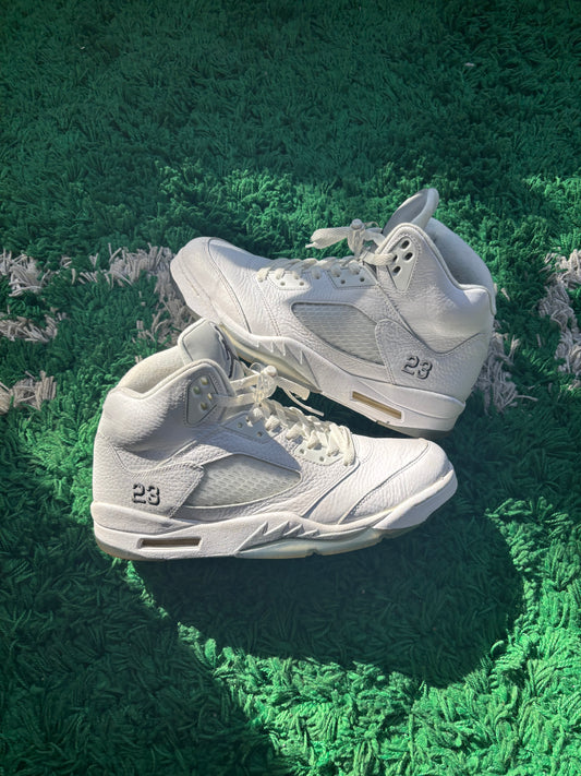 Jordan 5 “White Metallic” (2015)