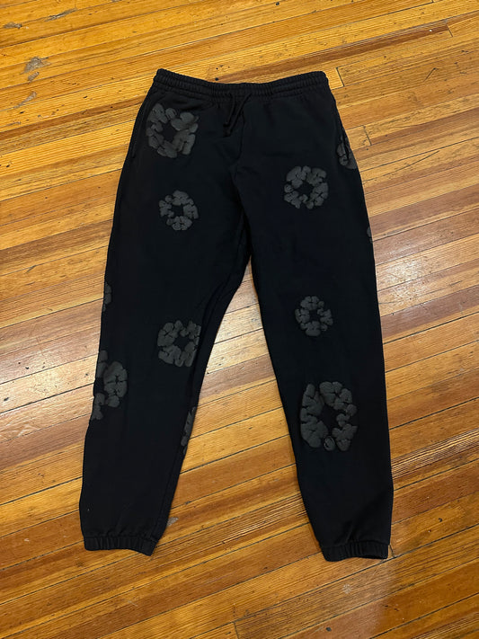 Denim Tears Cotton Wreath Sweatpants “Black or Black”