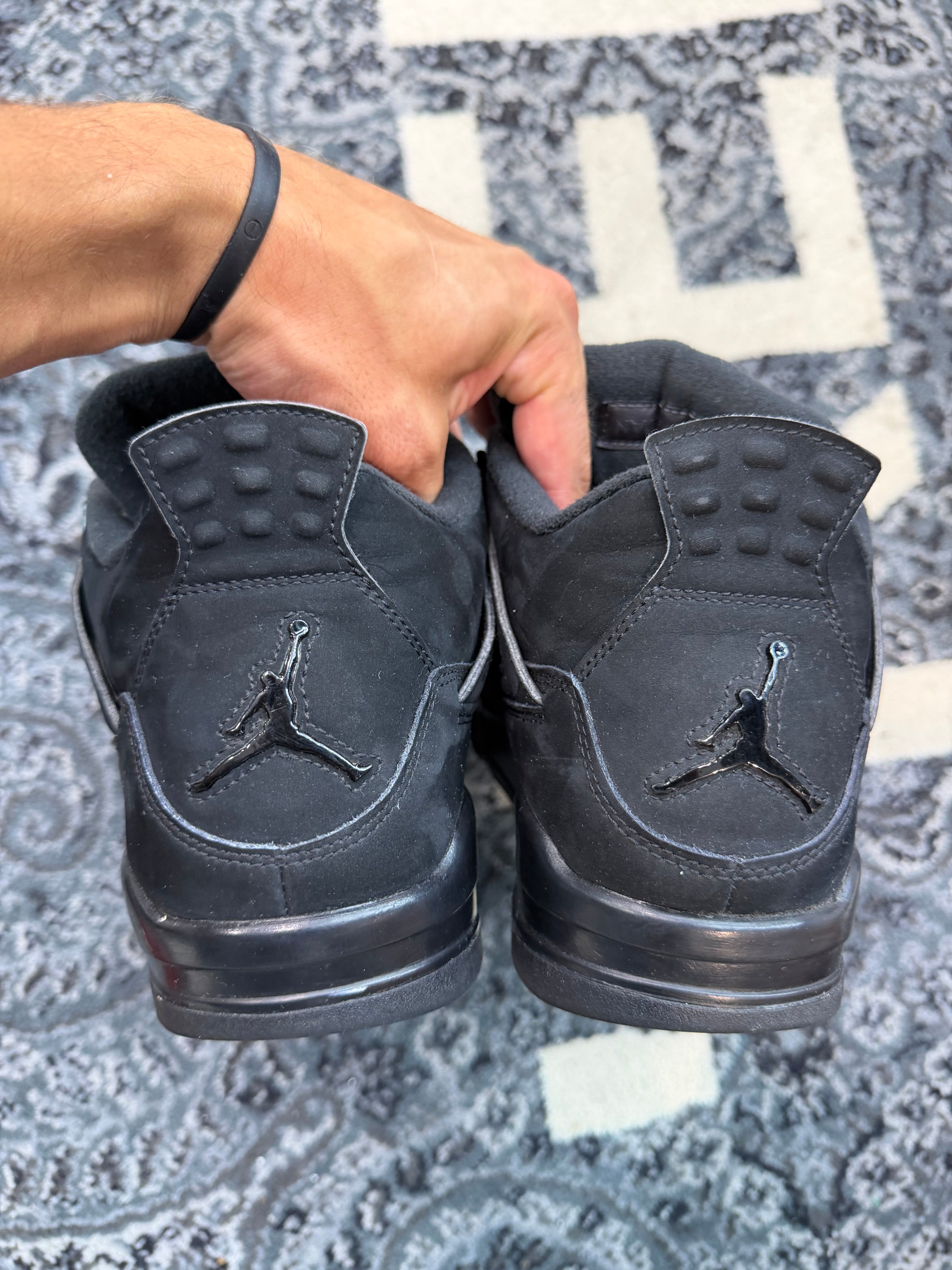 Jordan 4 “Black Cat”