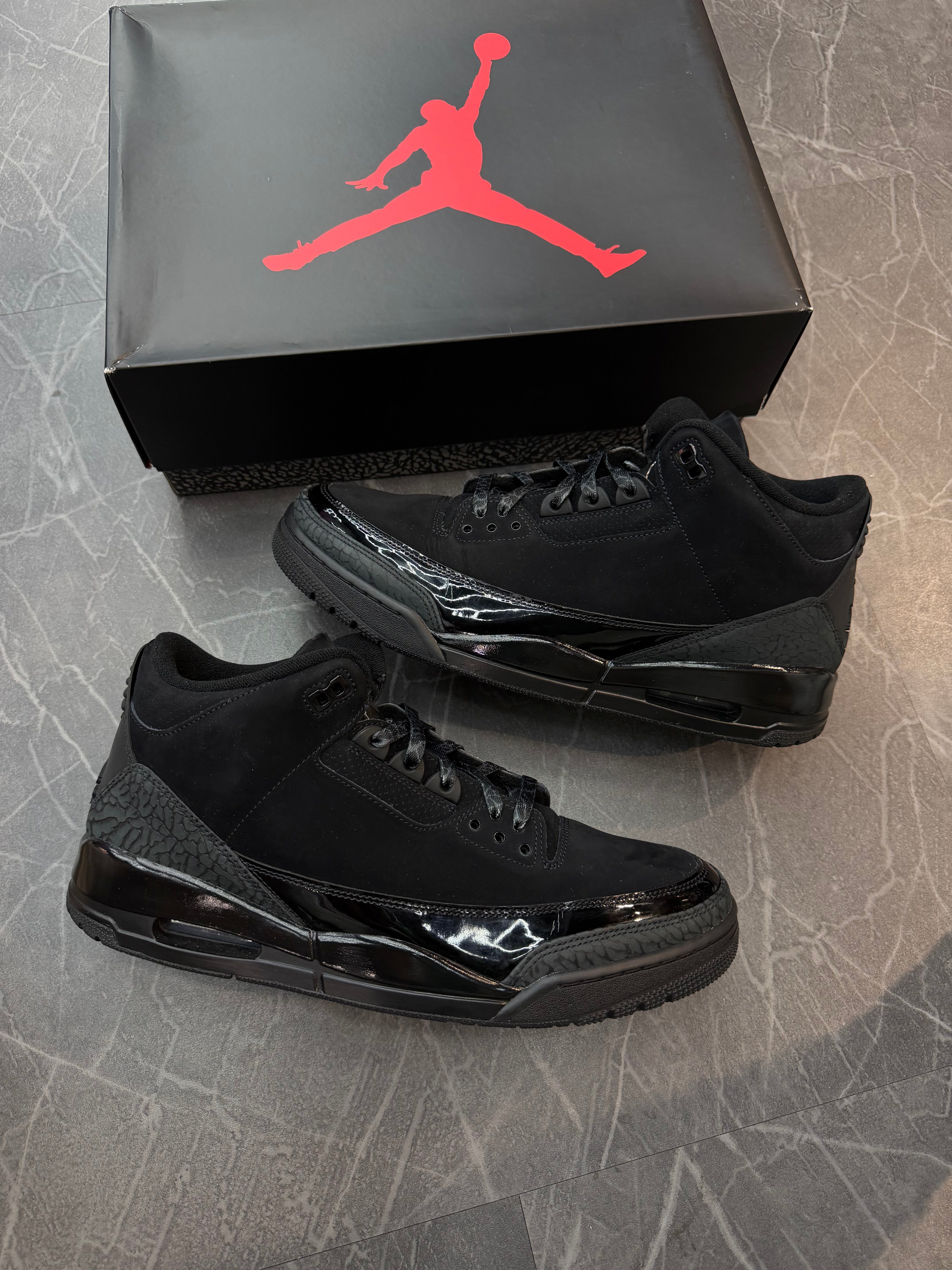Jordan 3 “Black Cat”