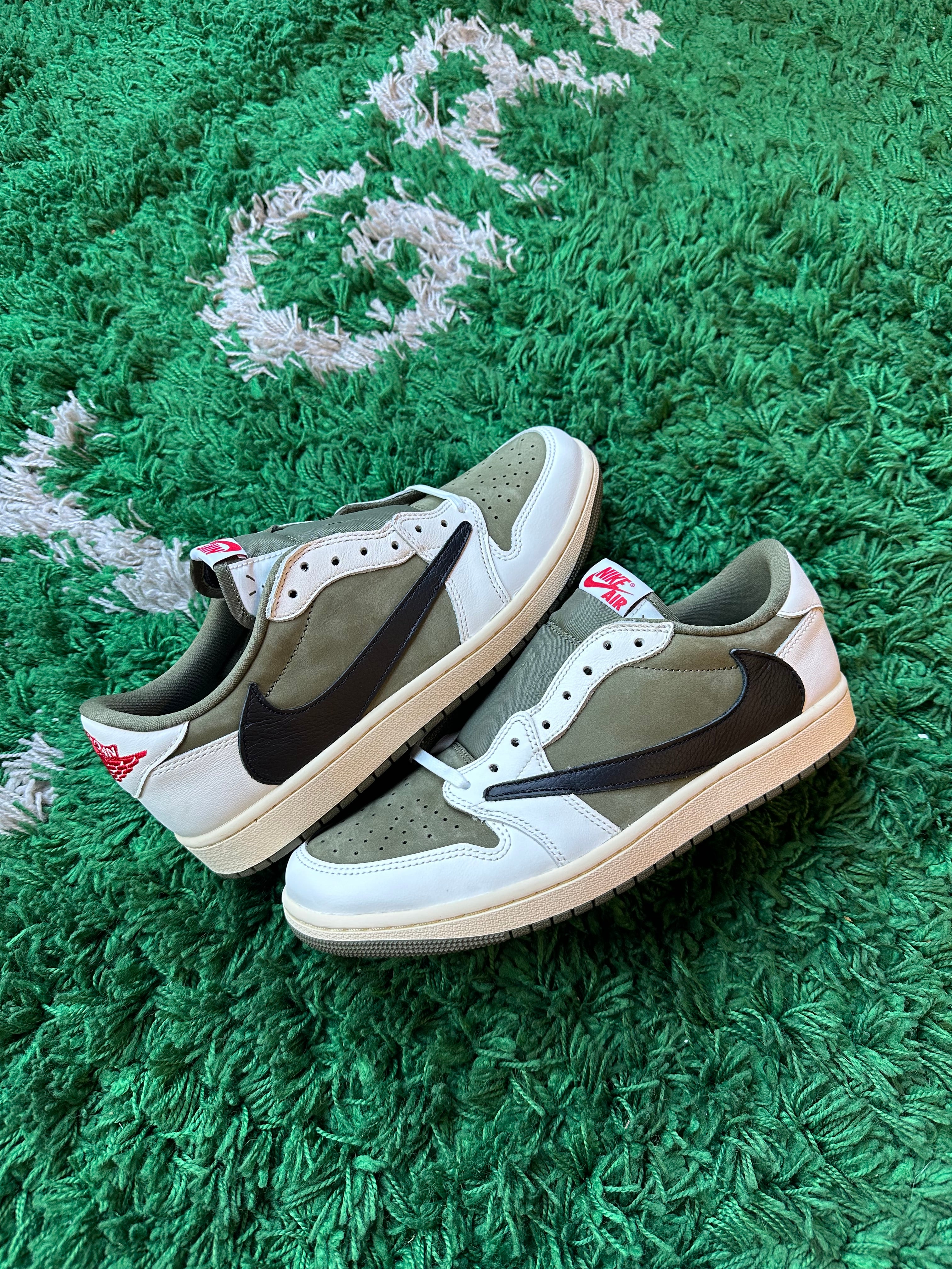 Travis Scott Jordan 1 Low “Medium Olive”