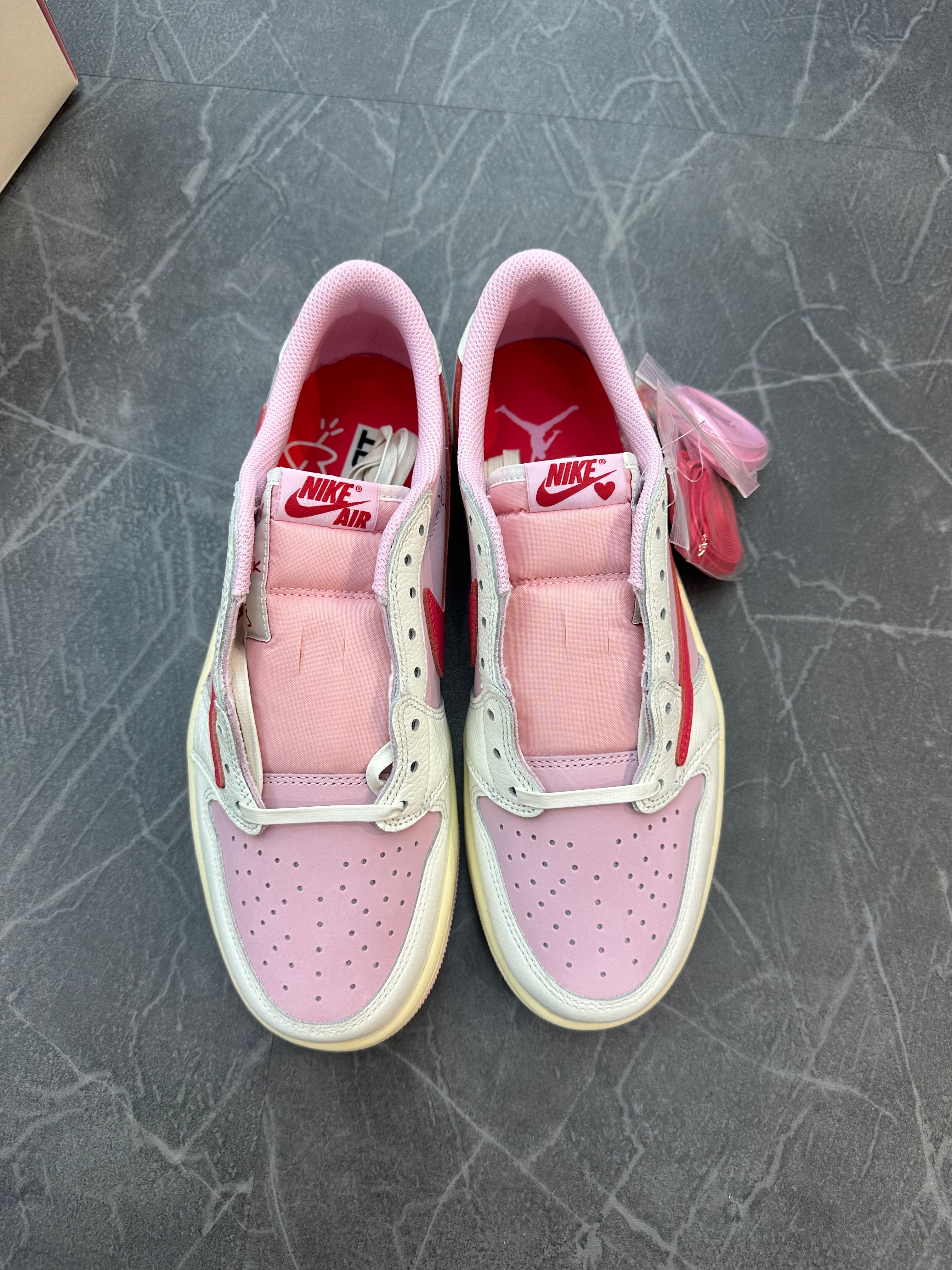 Travis Scott Jordan 1 Low “ Sail Tropical Pink”