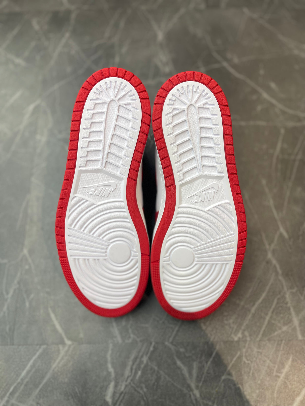 Jordan 1 “Fire Red Hot Curry”