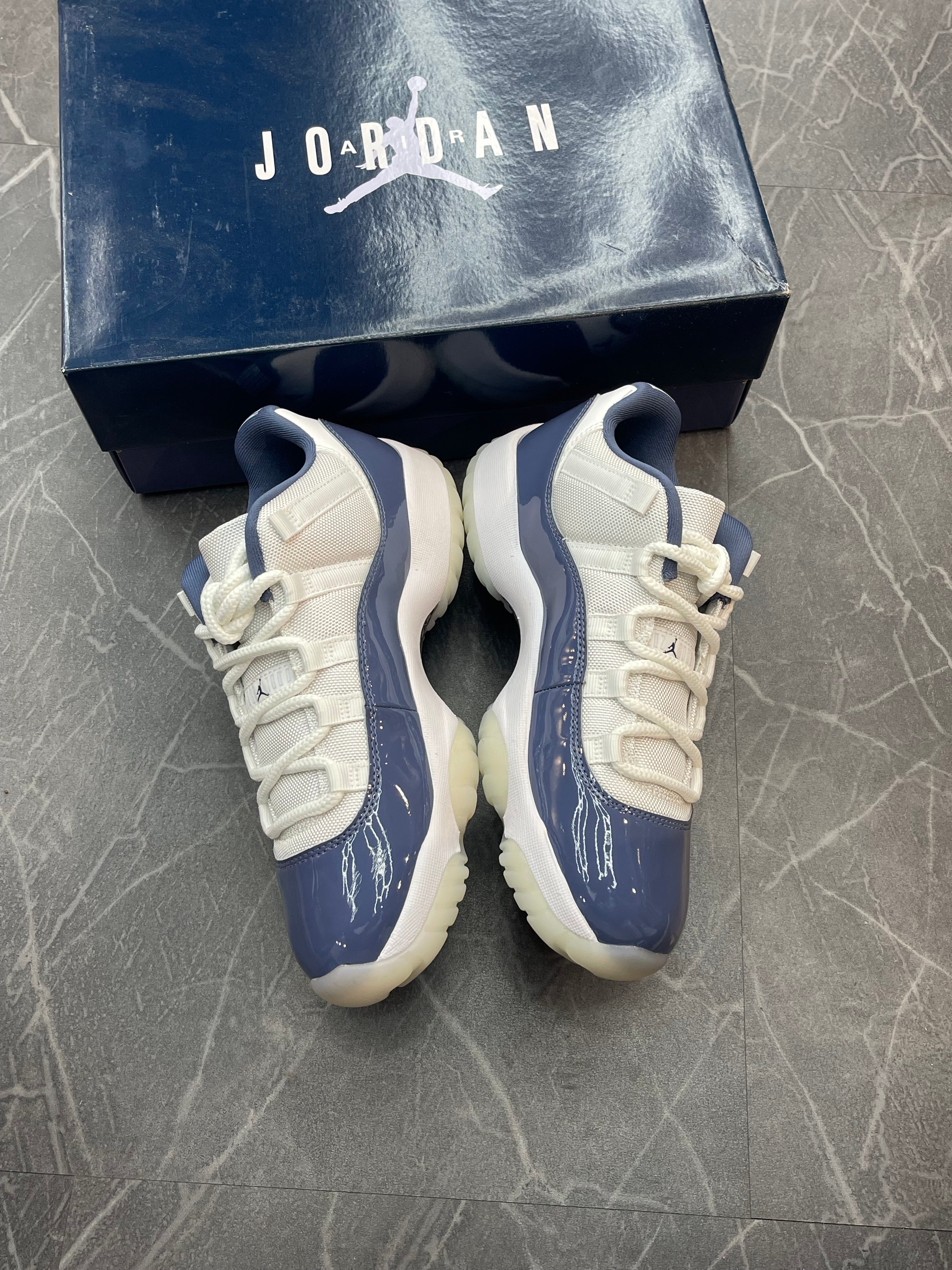 Jordan 11 Low “Diffused Blue”