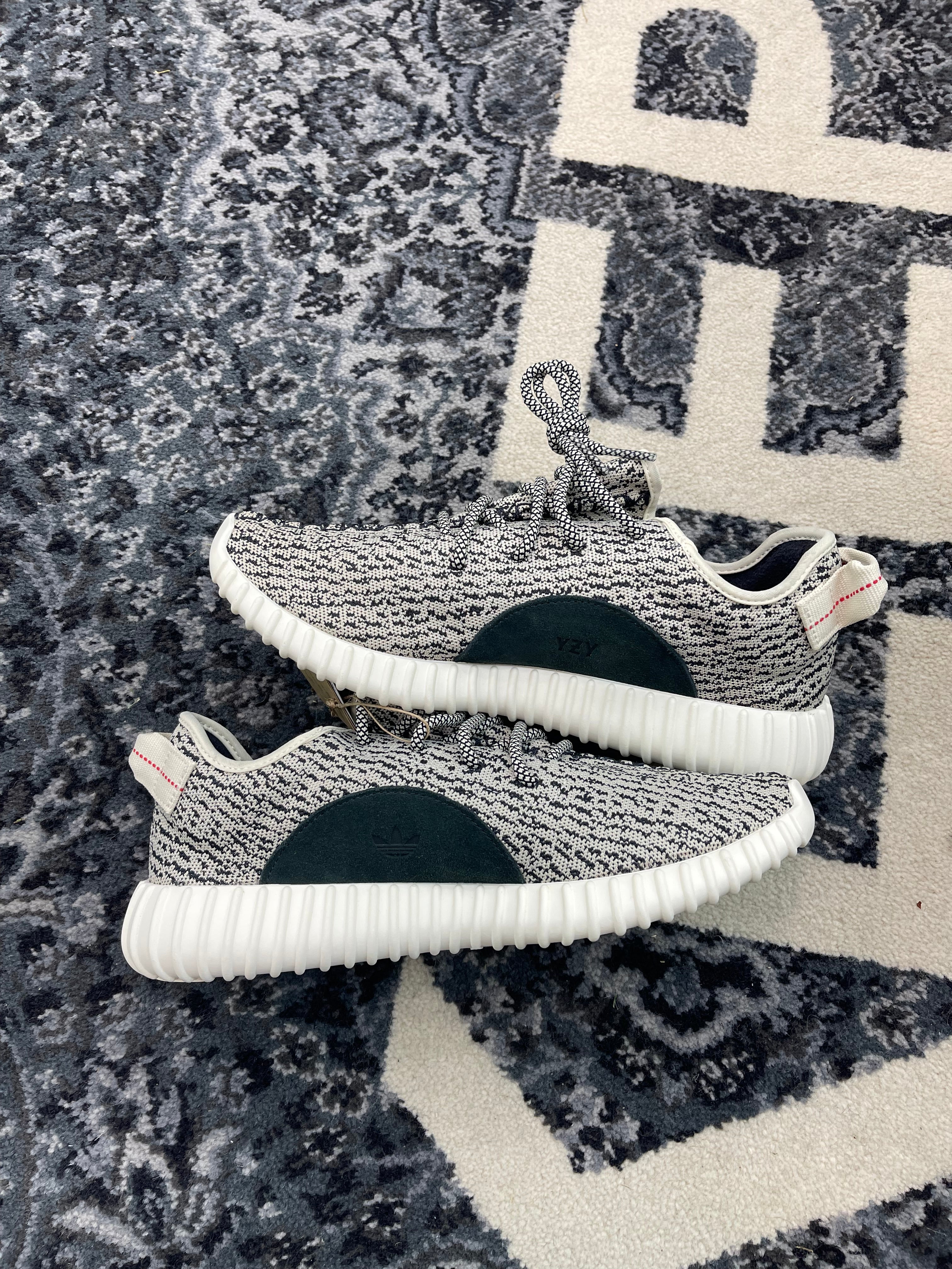 Yeezy 350 “Turtledove” (2022)