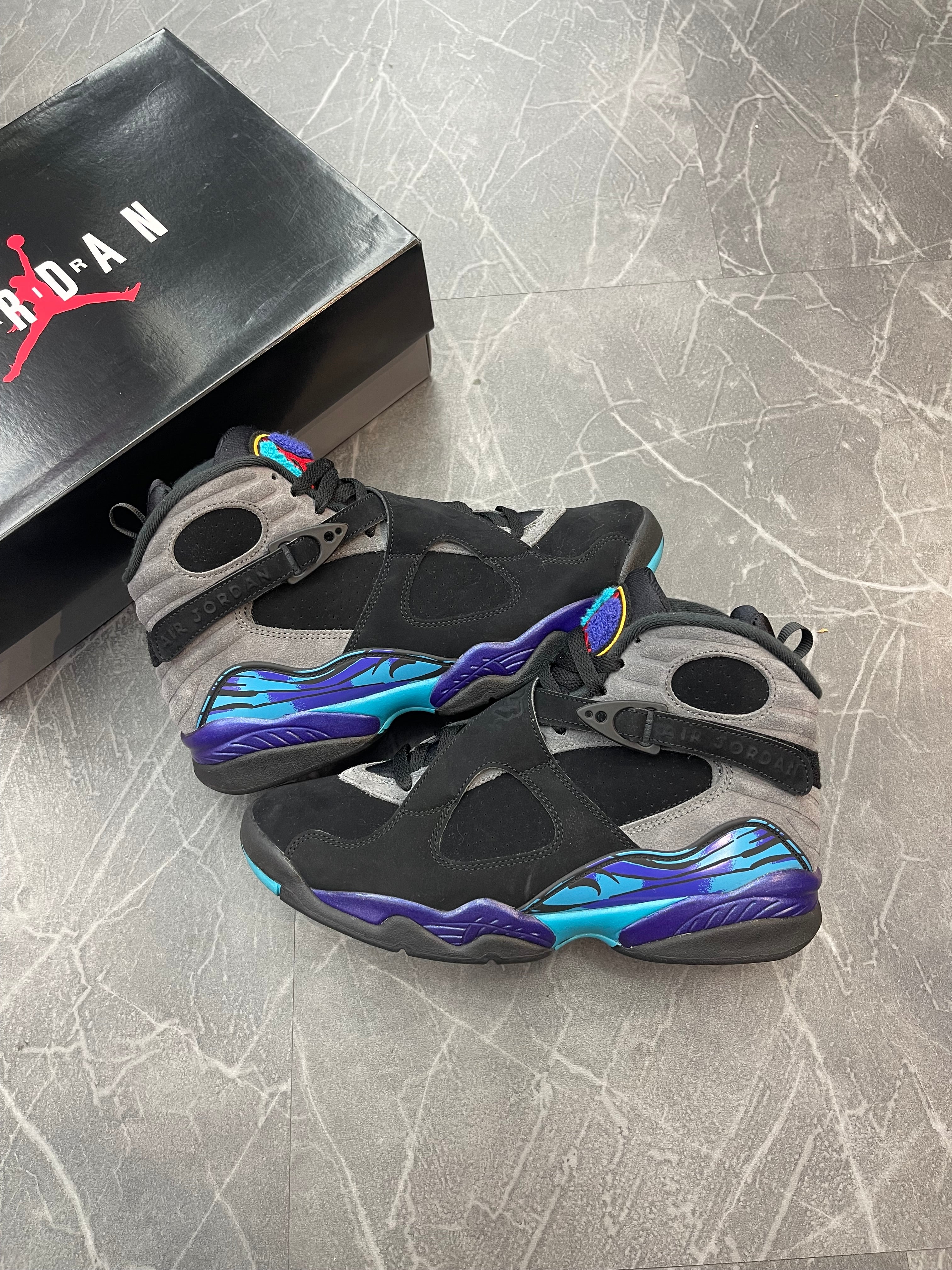 Jordan 8 “Aqua”
