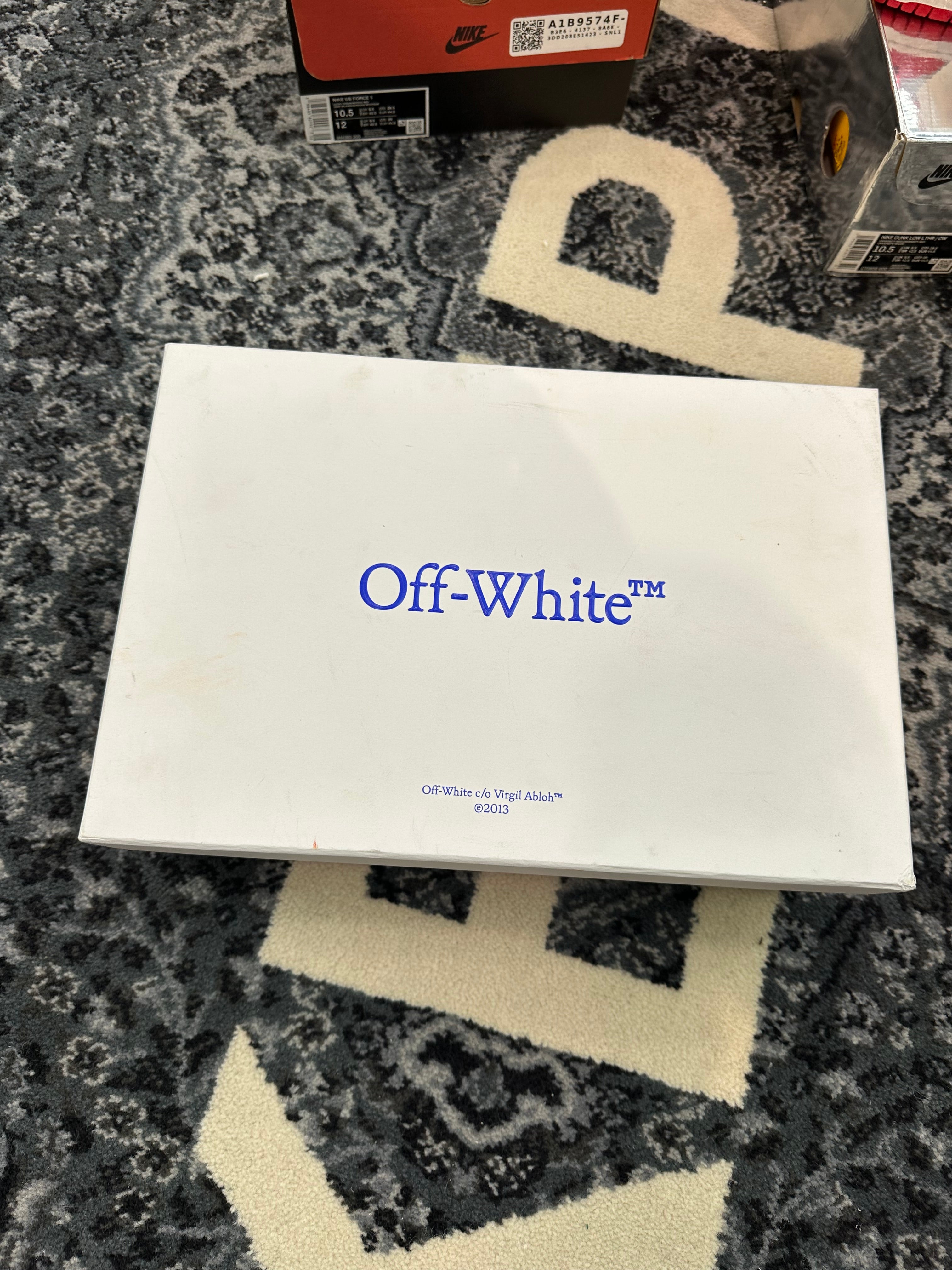 Off White Out Of Office “White Blue Black”