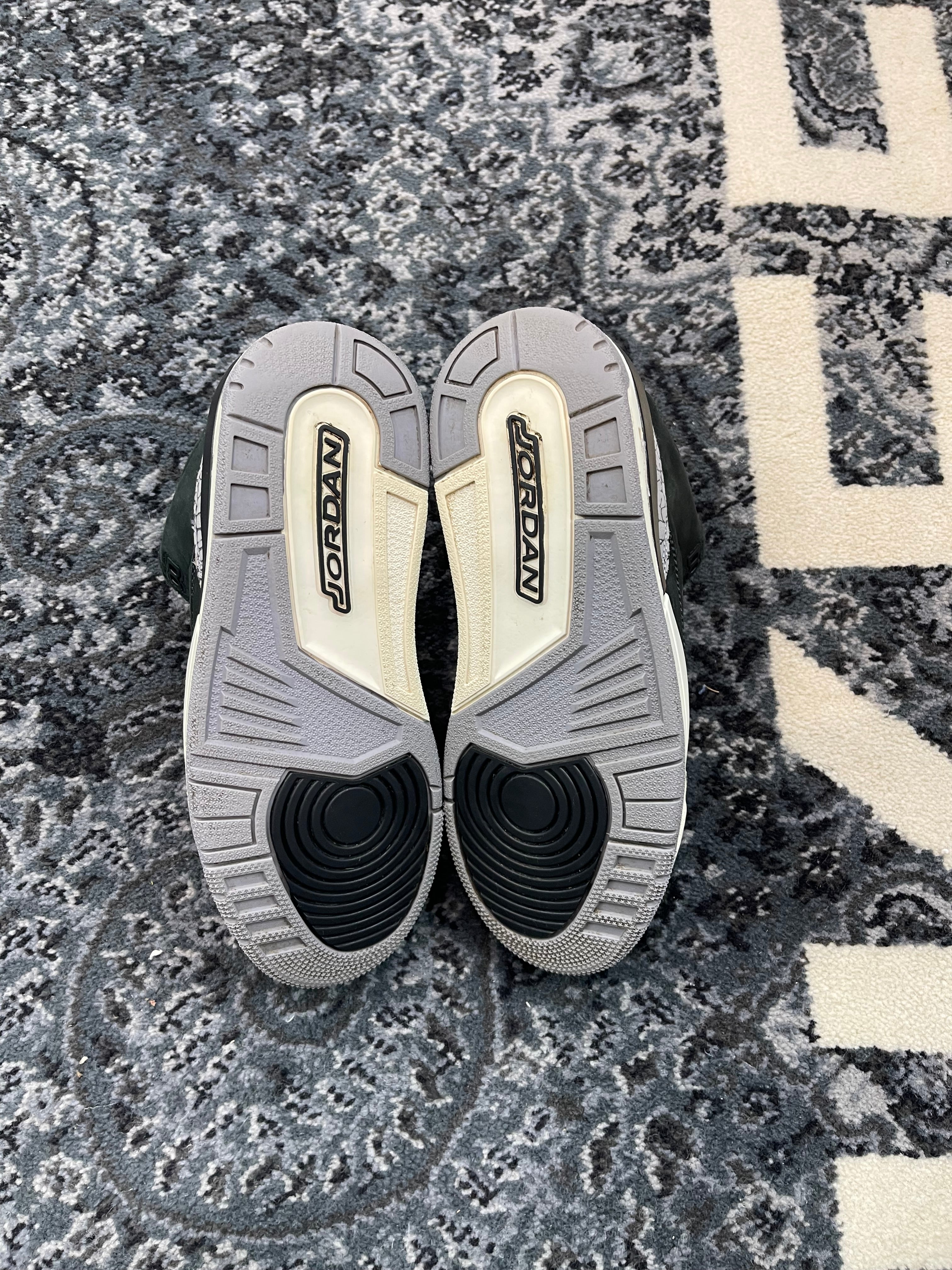 Jordan 3 “Off Noir”