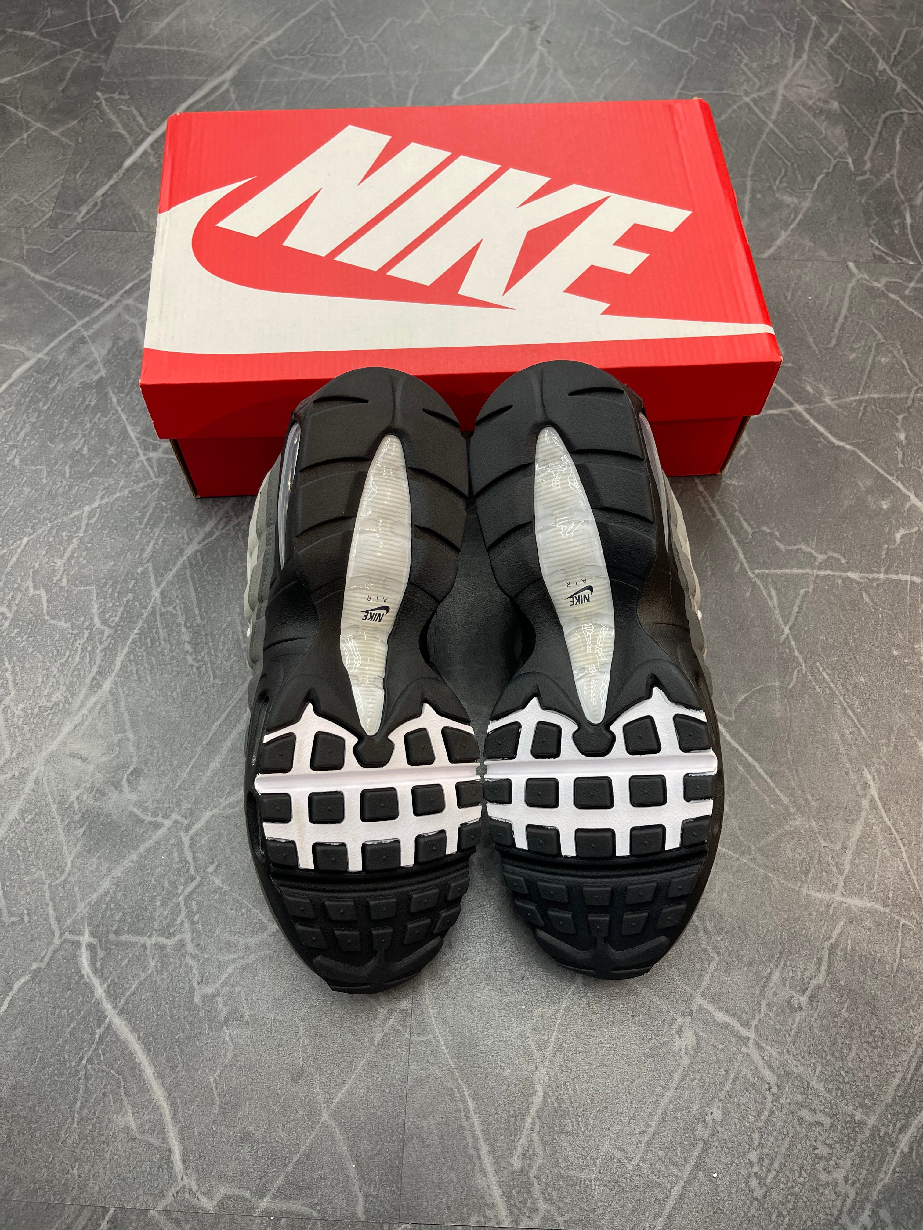 Nike Air Max 95 “Big Bubble Granite”