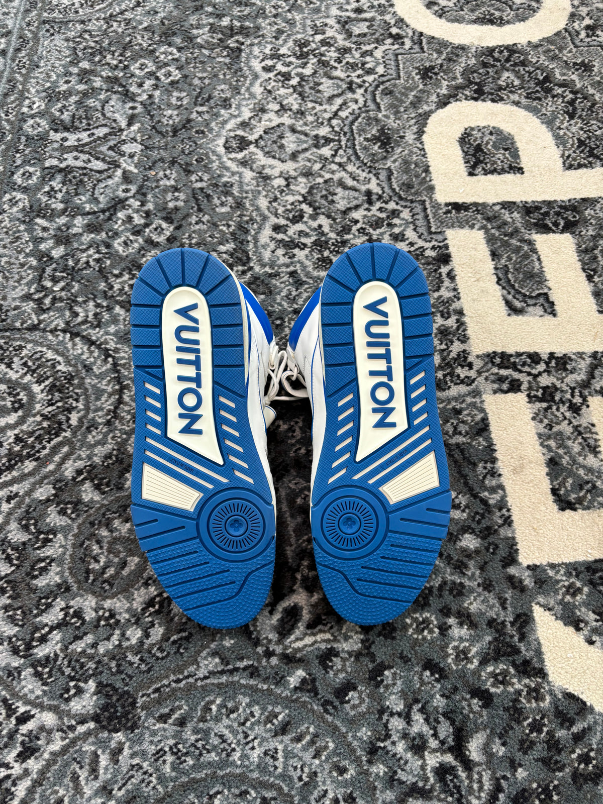 Louis Vuitton Trainer Sneaker Boot High 'White Blue'
