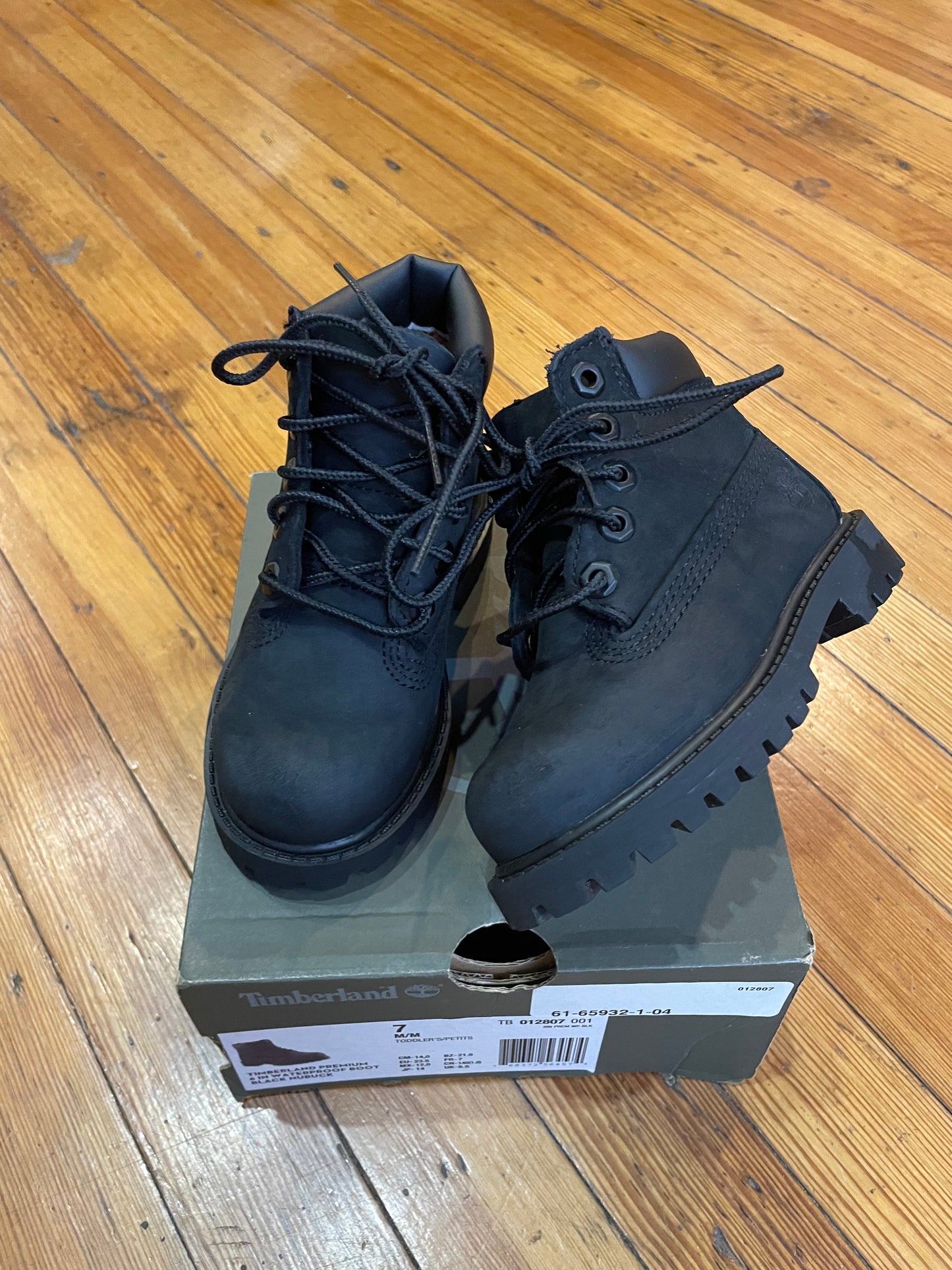 Timberlands “Black”