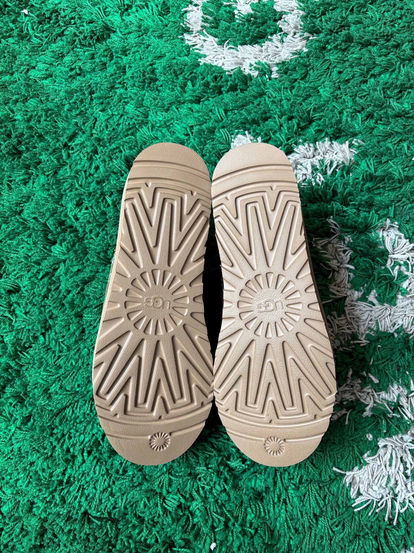 Palace x UGG Tasman Slipper “Burnt Olive Camo”