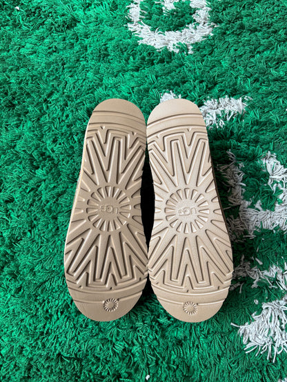 Palace x UGG Tasman Slipper “Burnt Olive Camo”