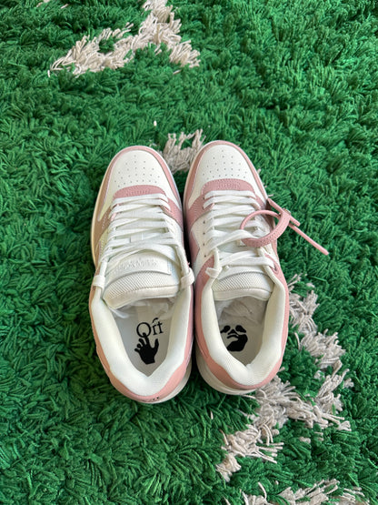 Off-White Out of office “Pink”
