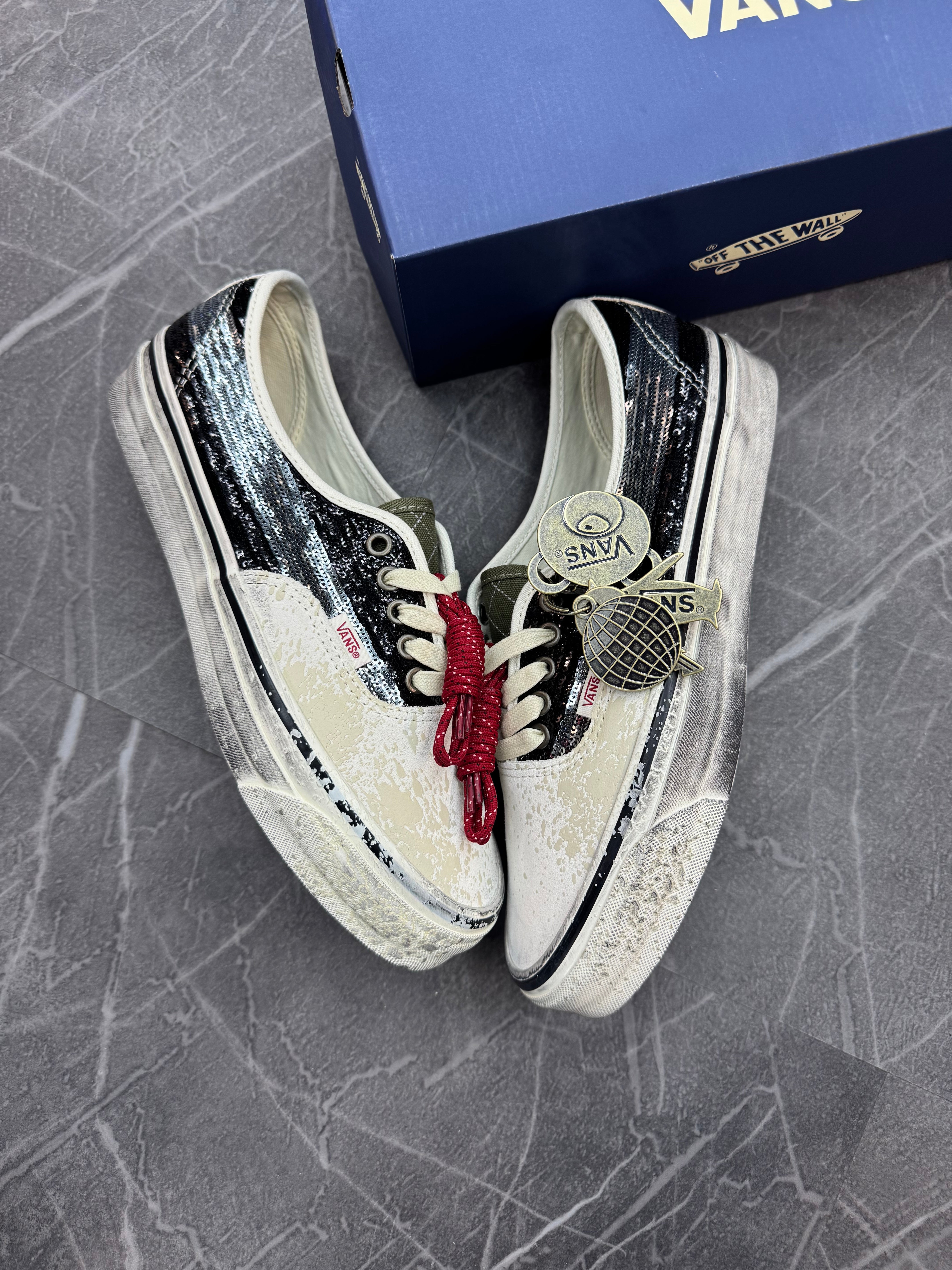 Vans Premium Authentic La Habana “Black White”