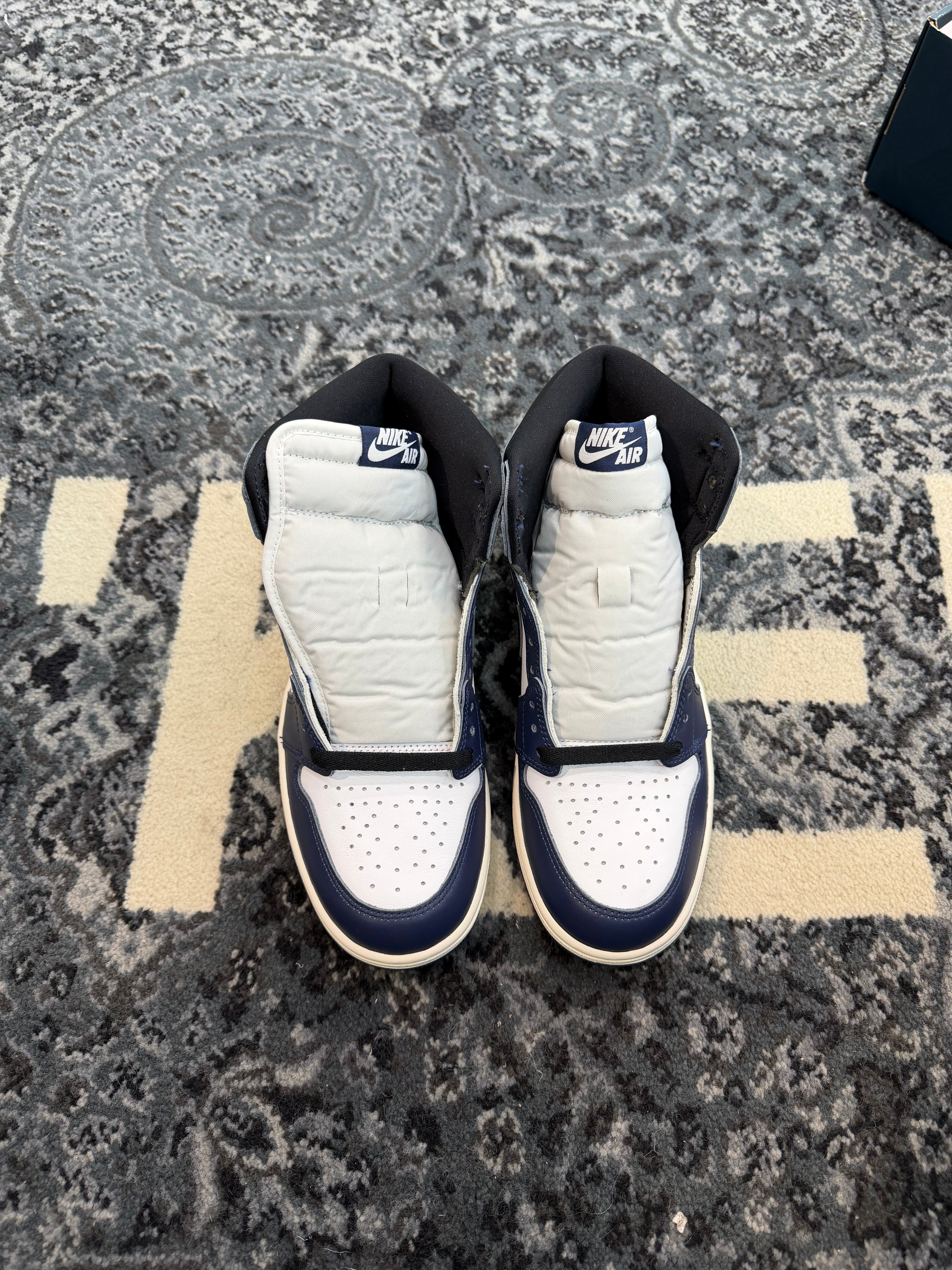 Jordan 1 High “Midnight Navy”