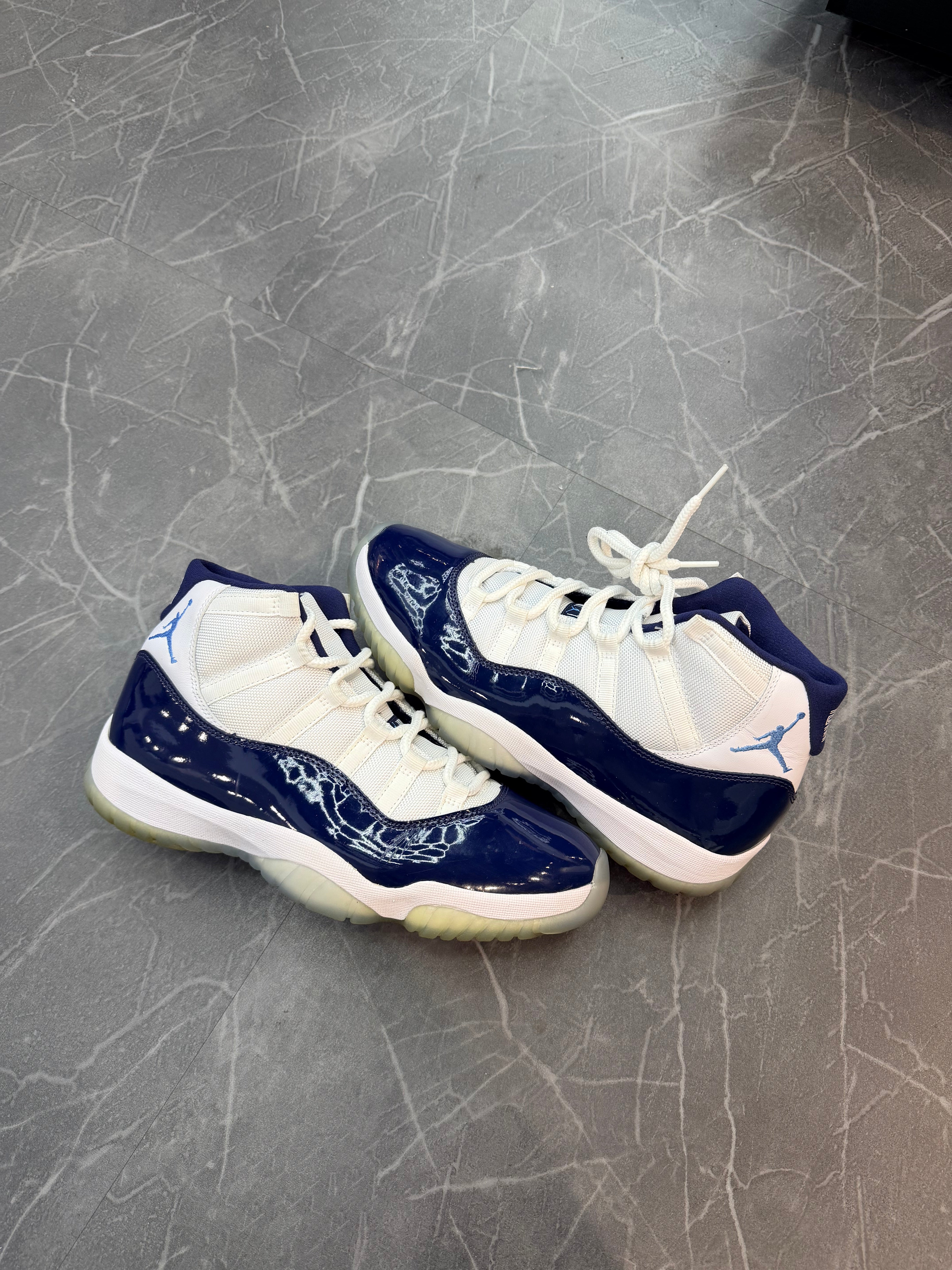 Jordan 11 “Win like 82”