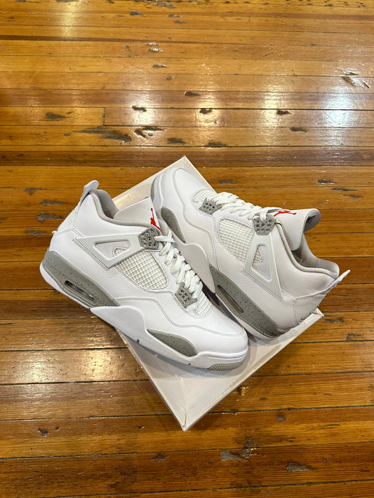 Jordan 4 “White Oreo”