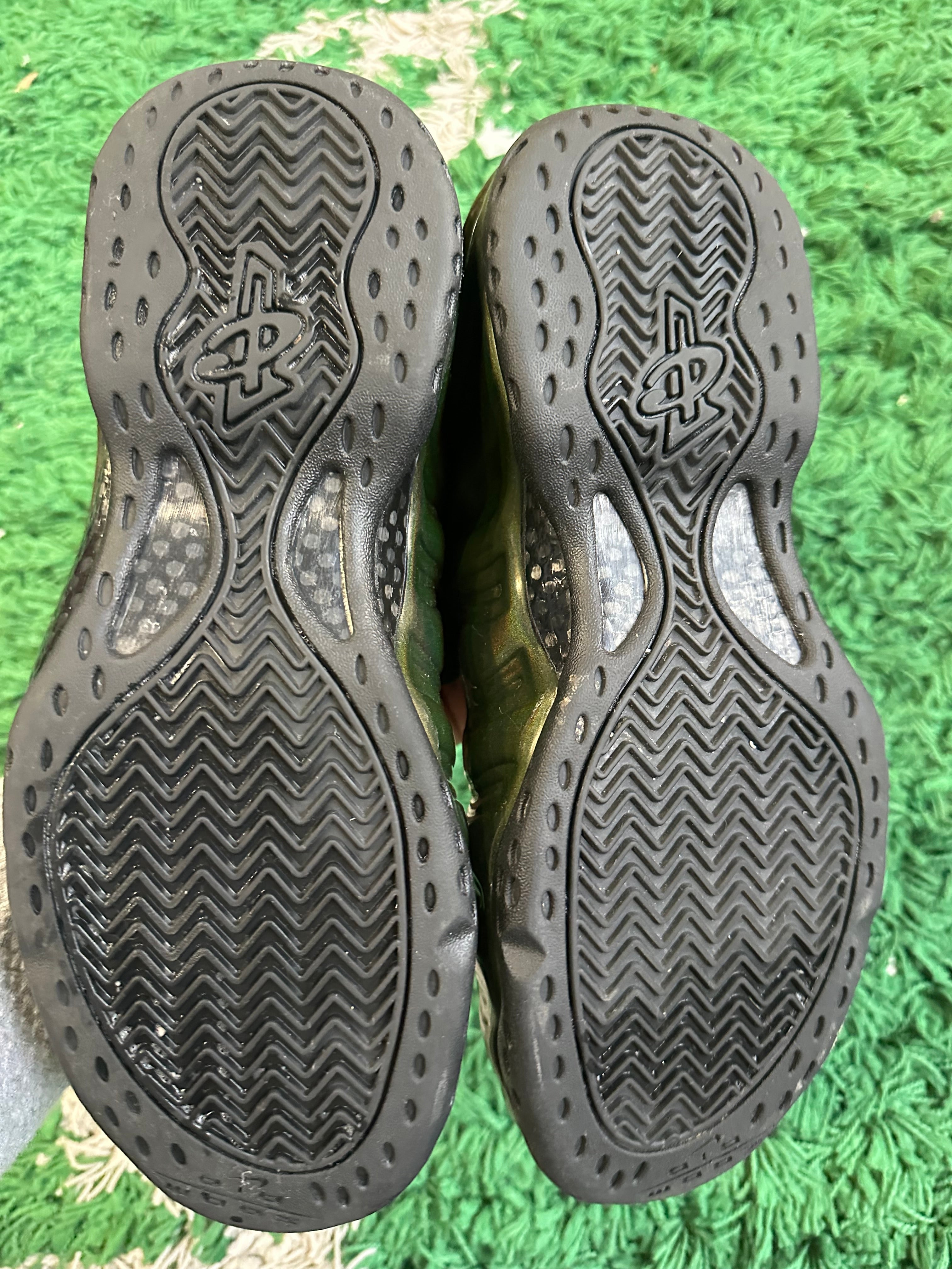 Nike Air Foamposite One “Legion Green”