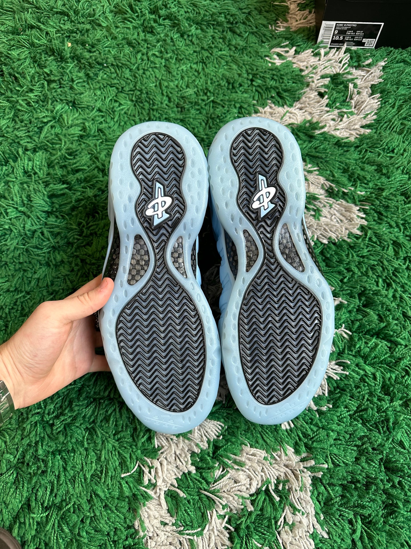 Nike Foamposite One “Psychic Blue”