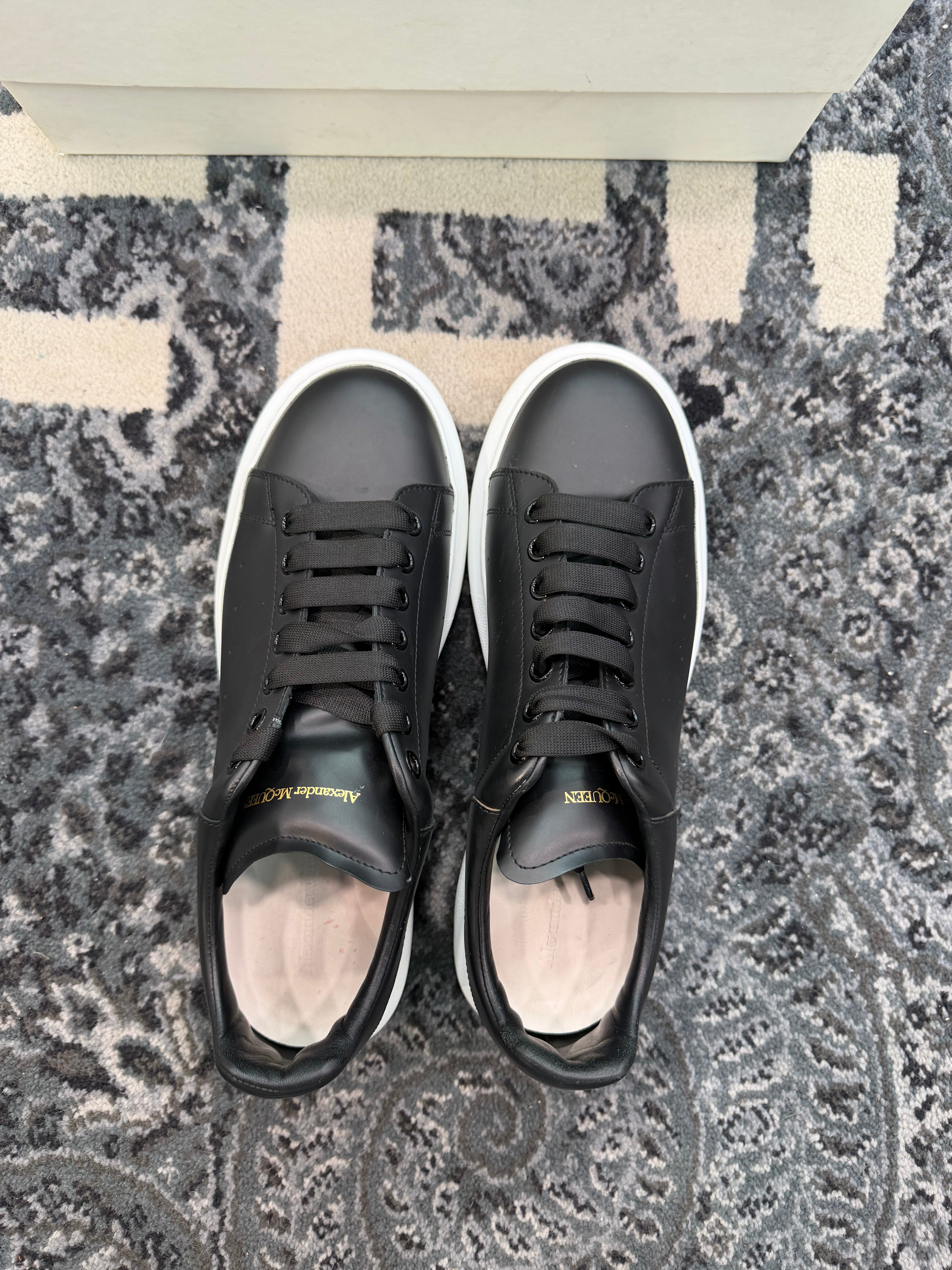 Alexander Mcqueen Sneaker Low “Black”