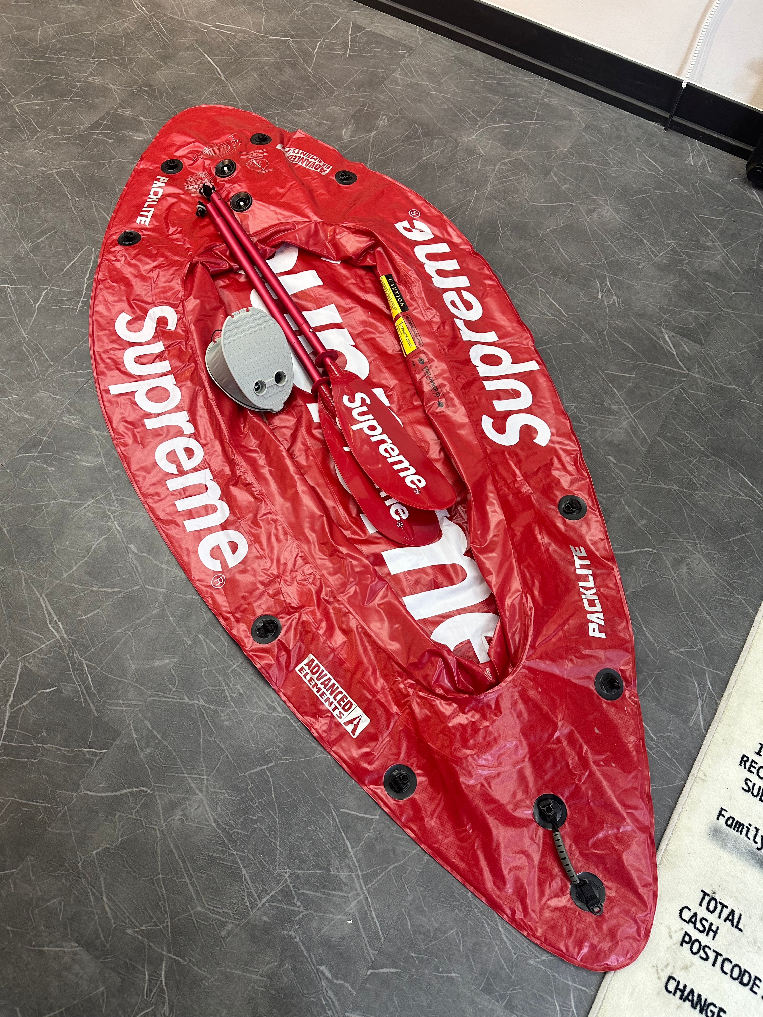 Supreme Advanced Elements Packlite Kyack