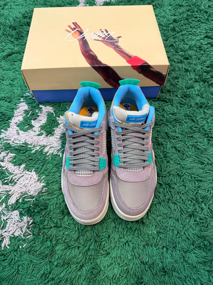 Jordan 4 x Union “Taupe Haze”