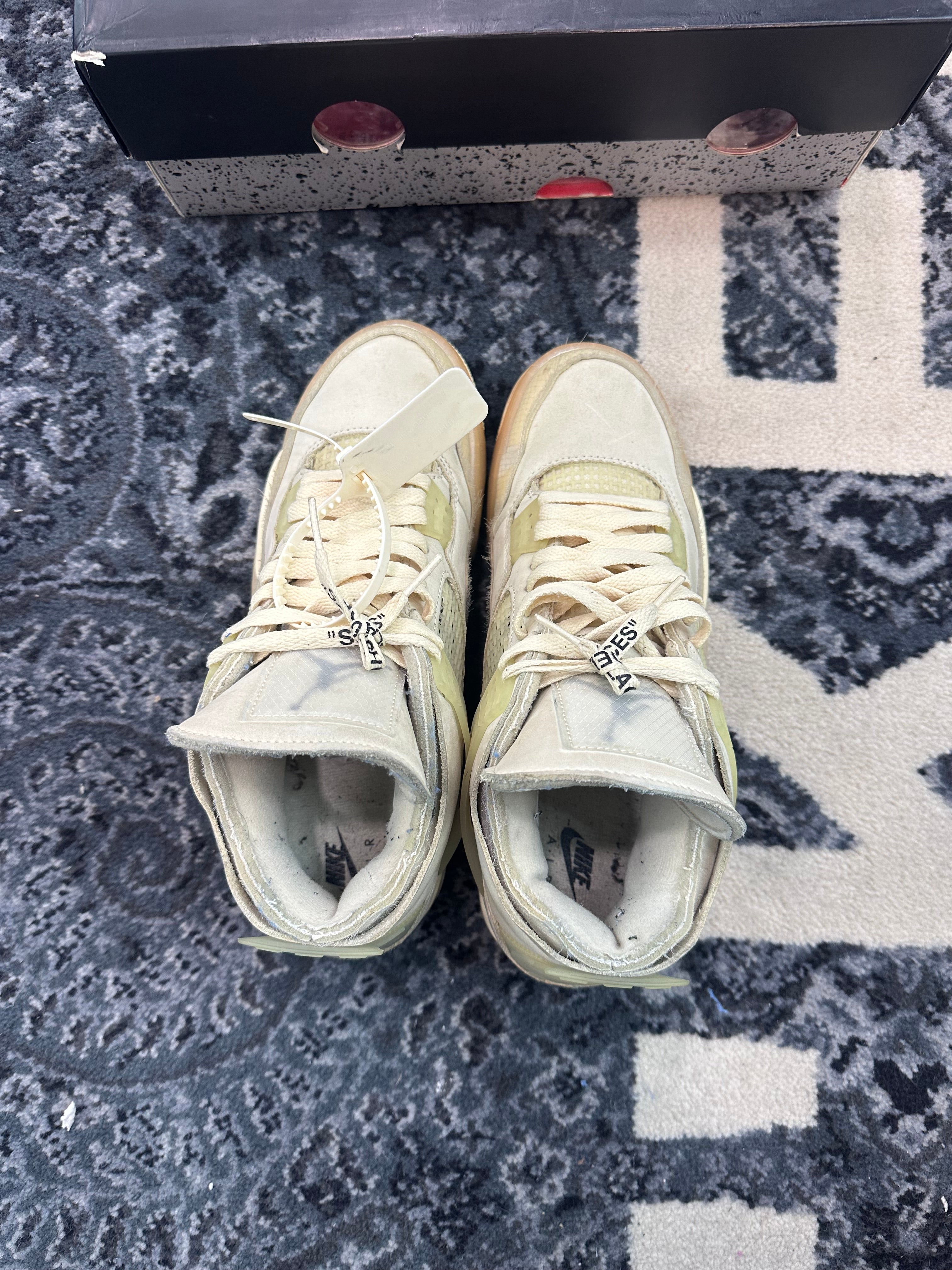 Jordan 4 Off White “Sail”