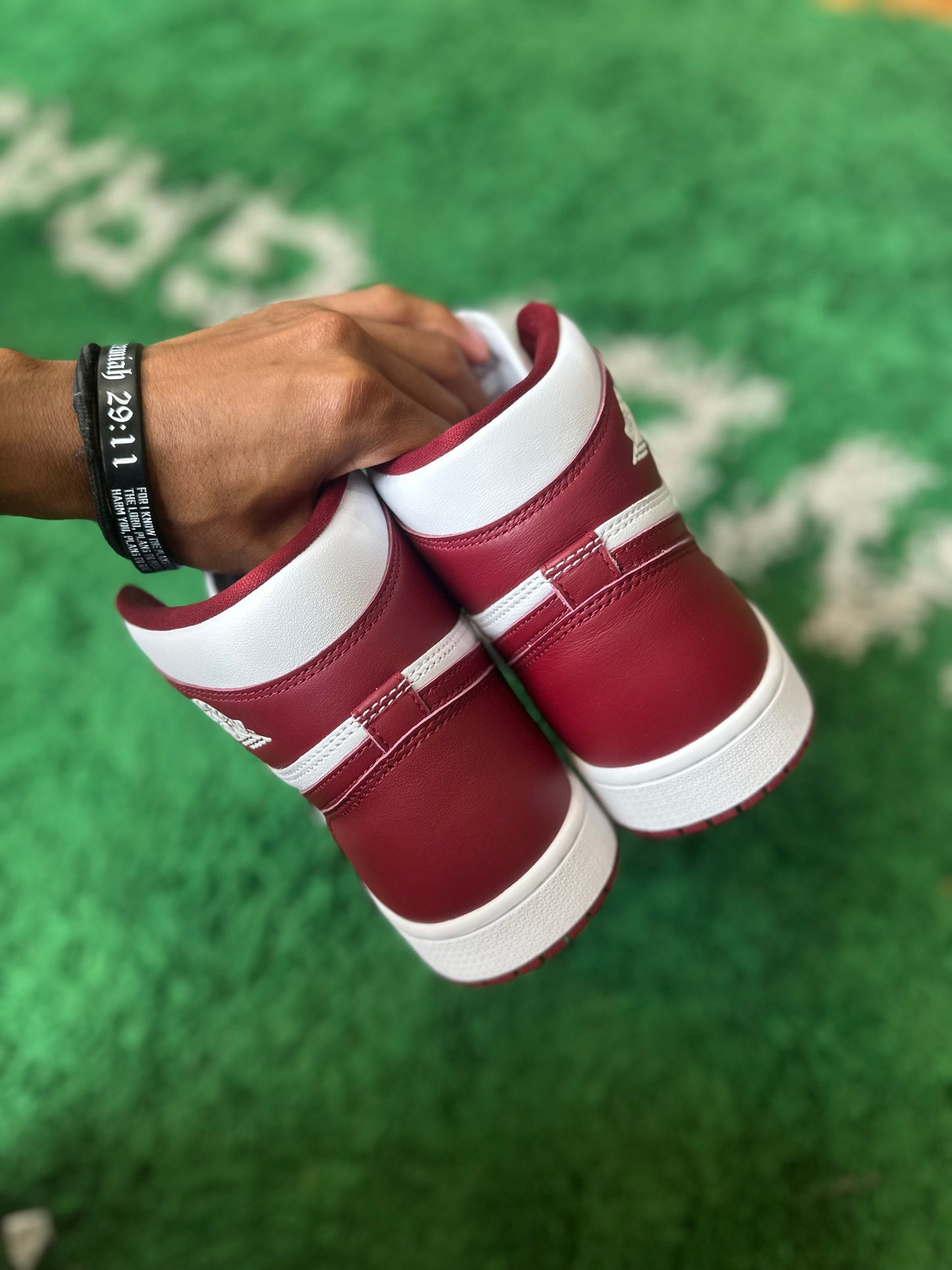 Jordan 1 High “Artisanal Red”