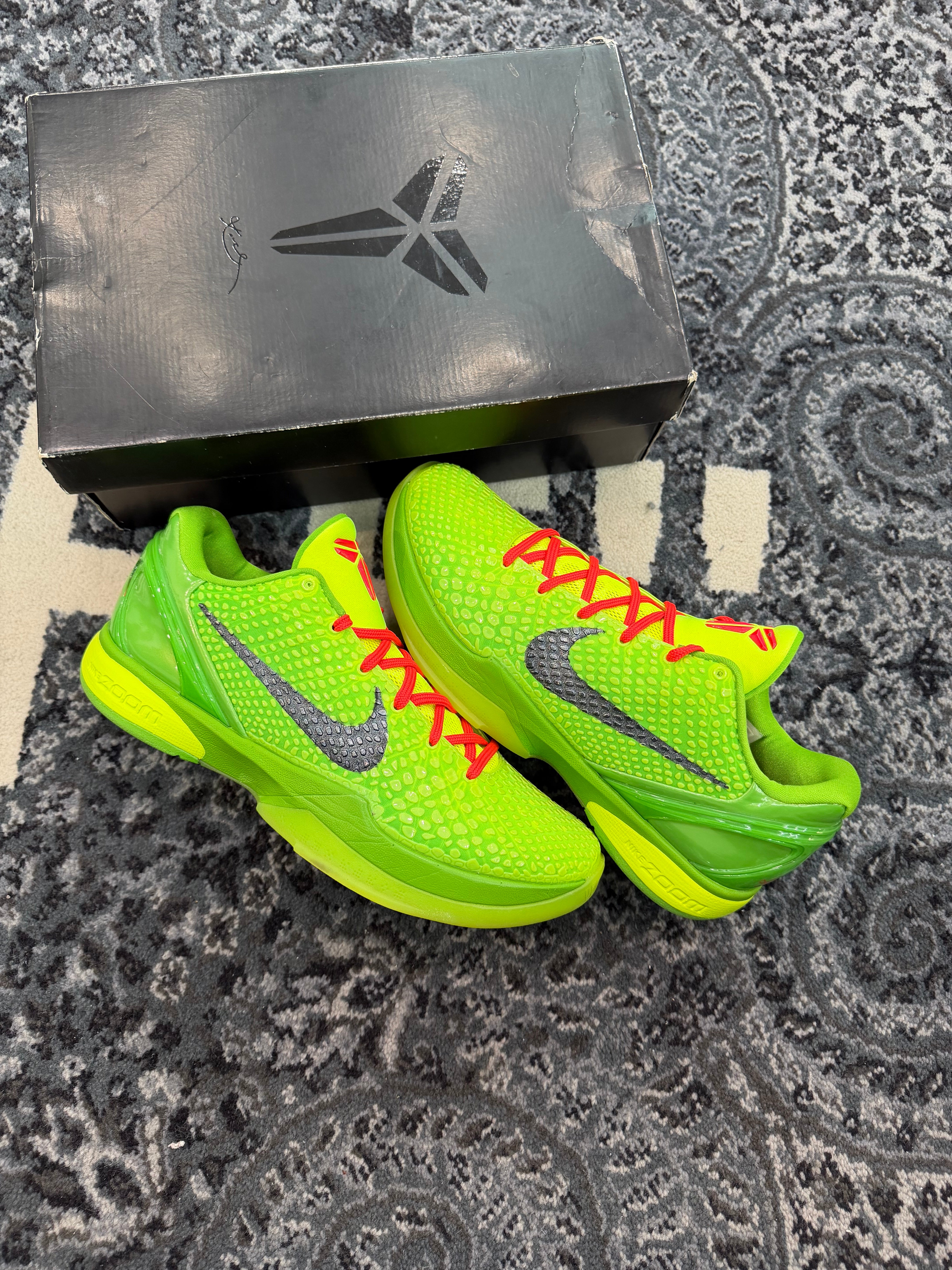Nike Kobe 6 Protro “Grinch”