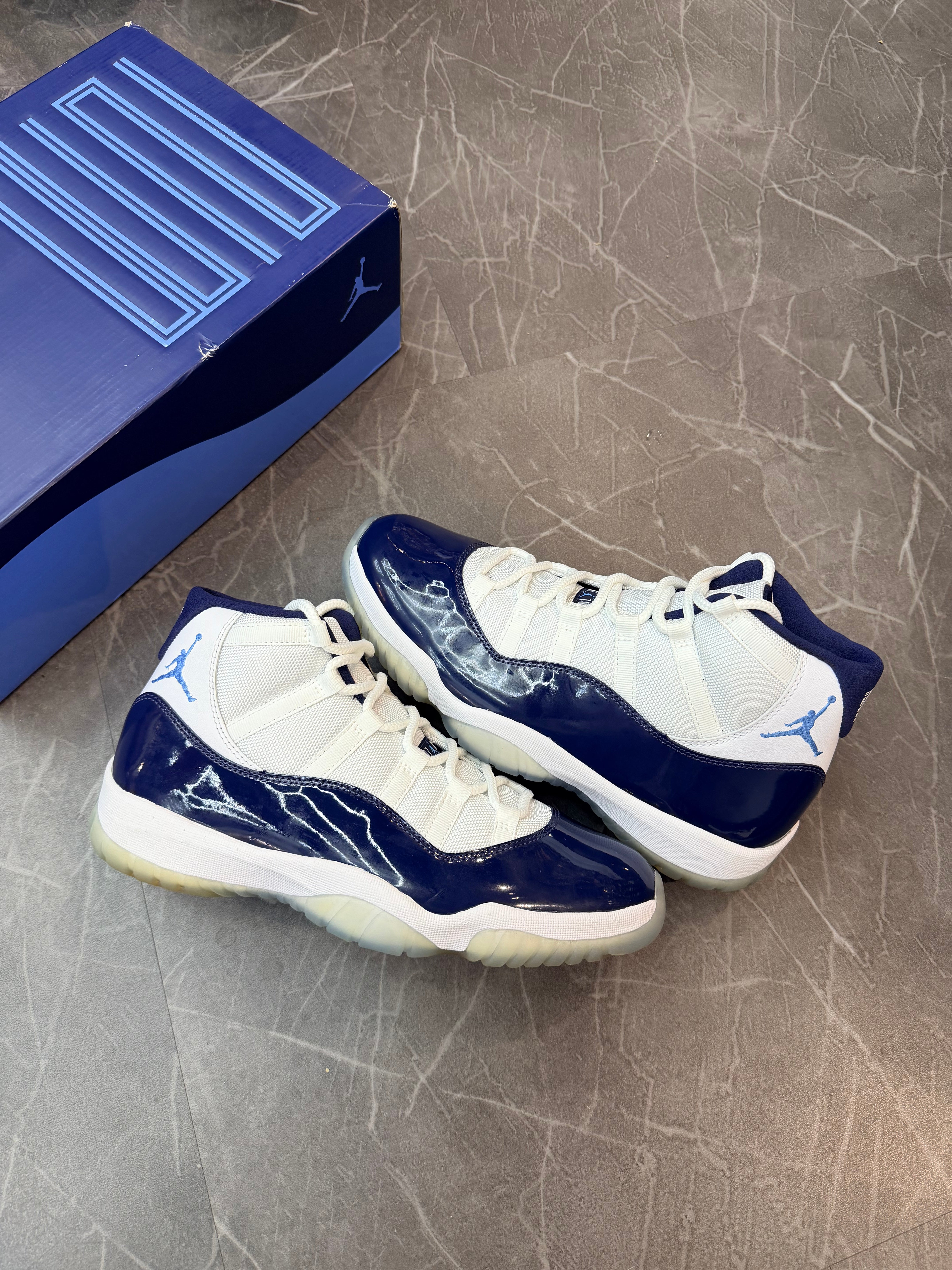 Jordan 11 “UNC Win like 82”