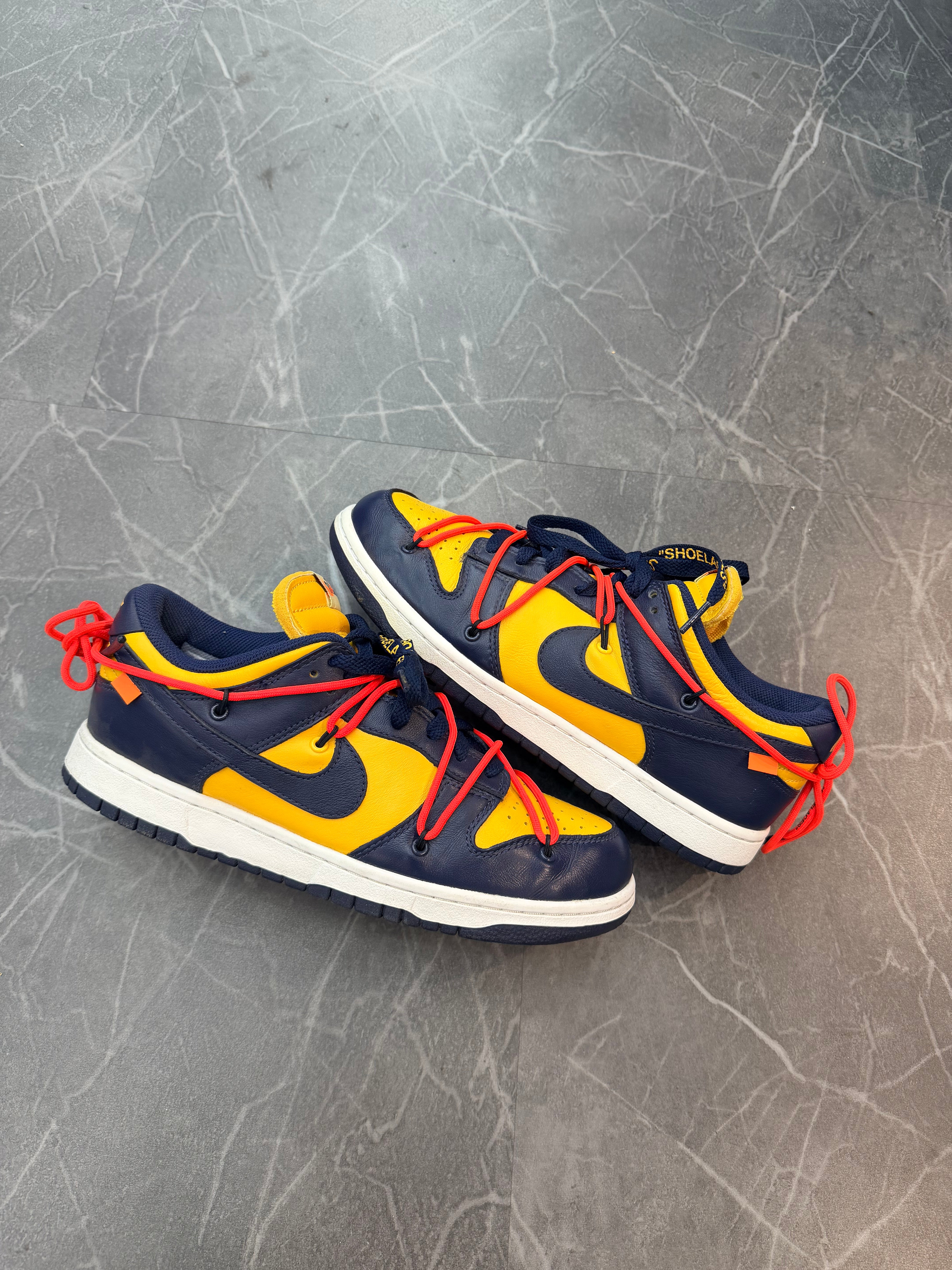 Nike Off-White Dunk Low “Michigan”