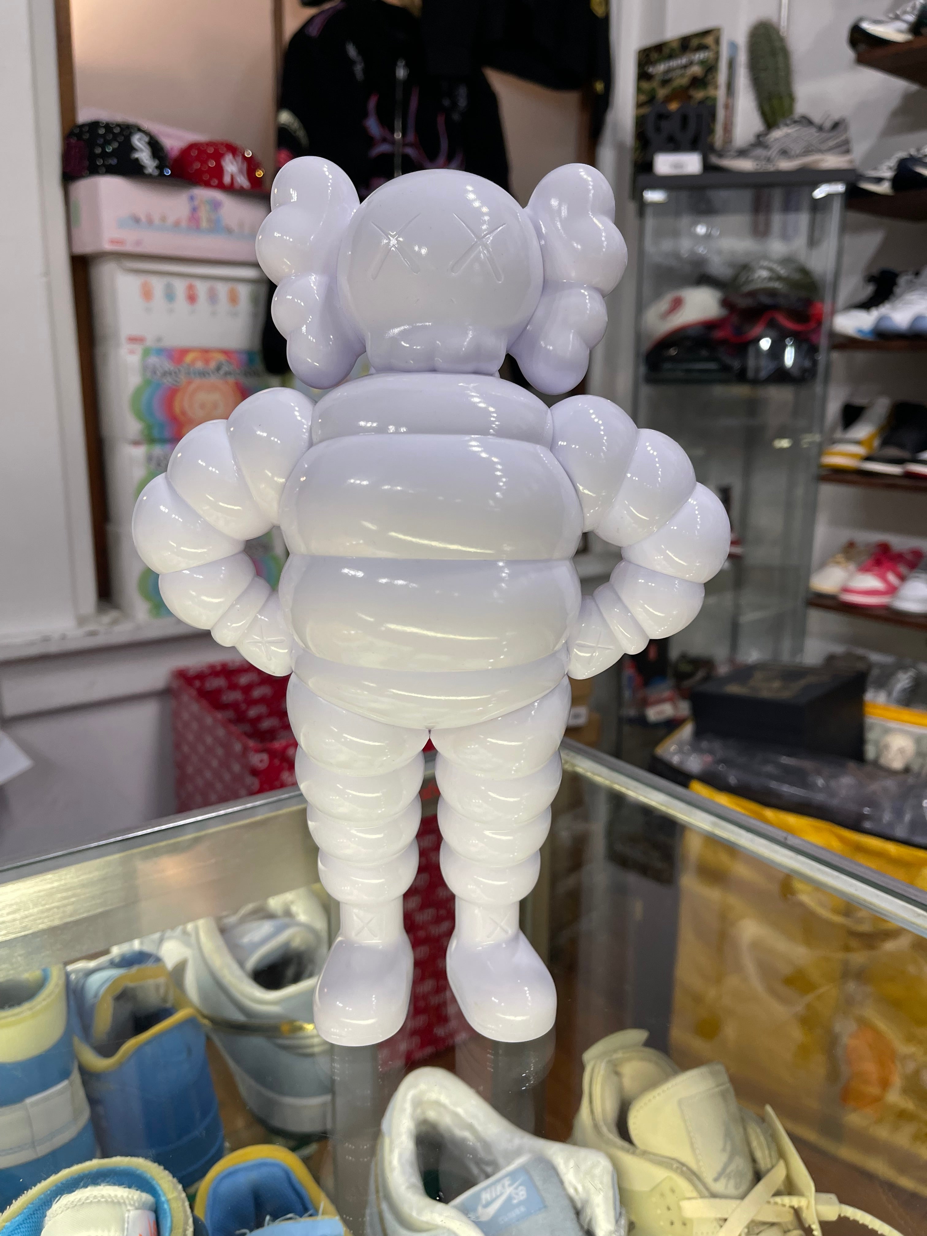 Kaws Chum Figure “White”