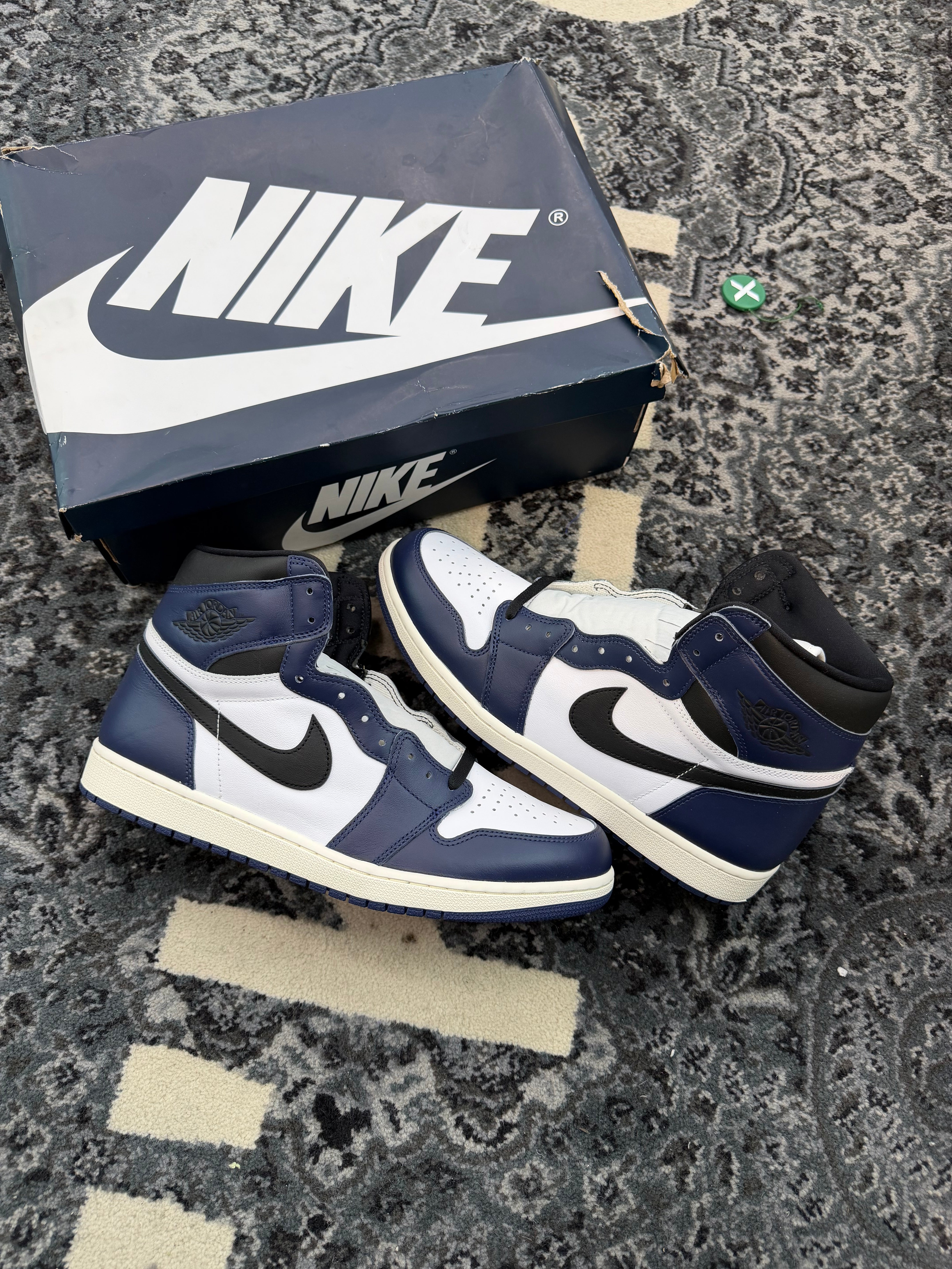 Jordan 1 High “Midnight Navy”