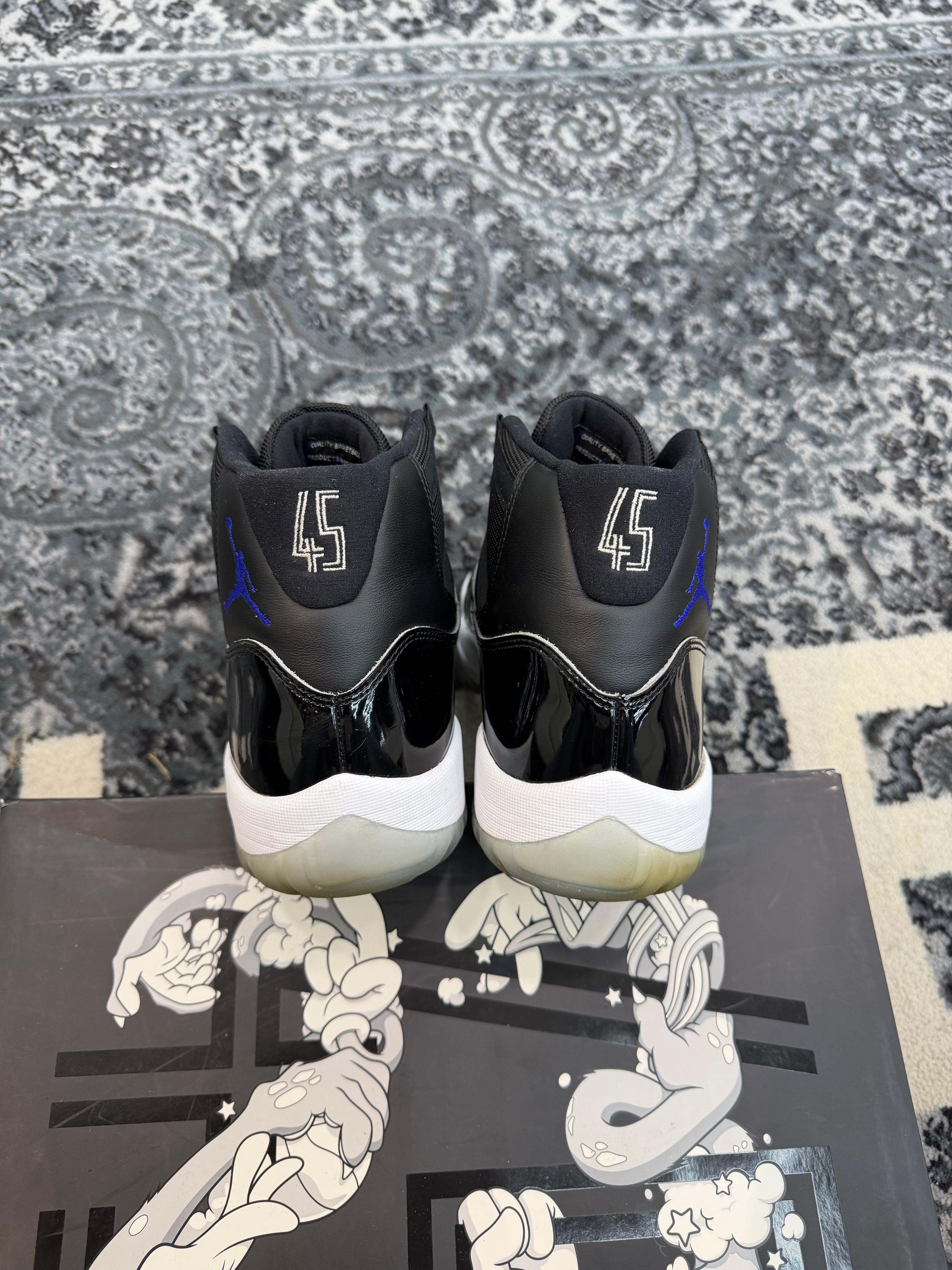 Jordan 11 “Space Jam”