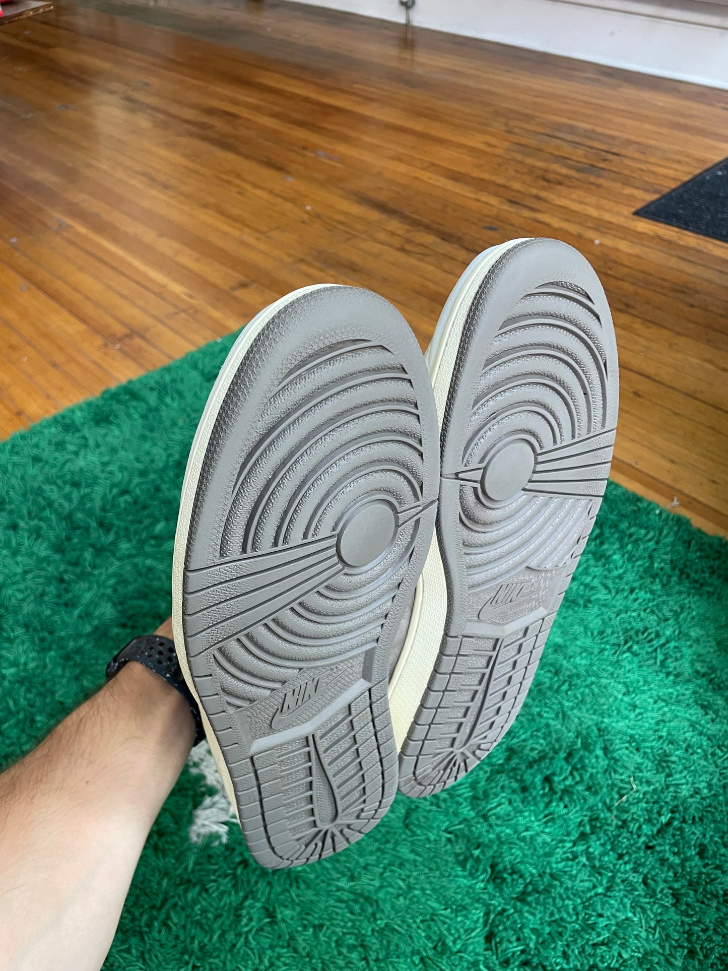 Jordan 1 Low x Travis Scott “Reverse Mocha”